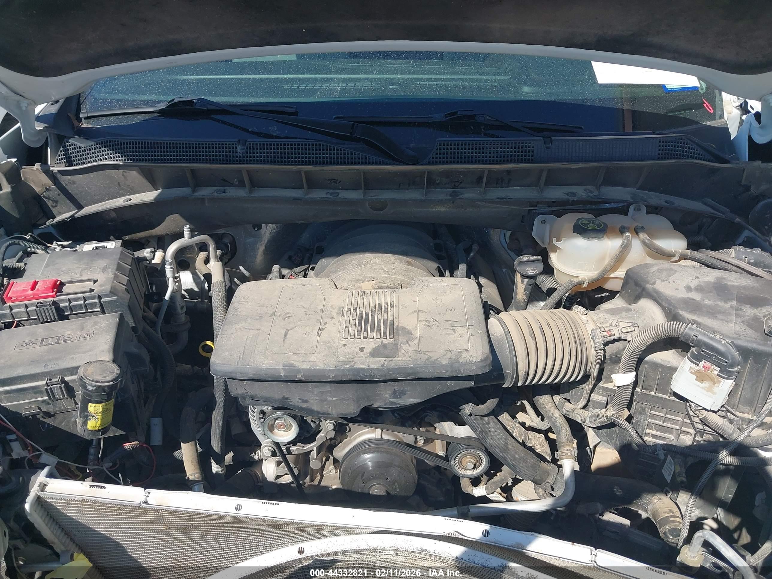 CHEVROLET SILVERADO image 10