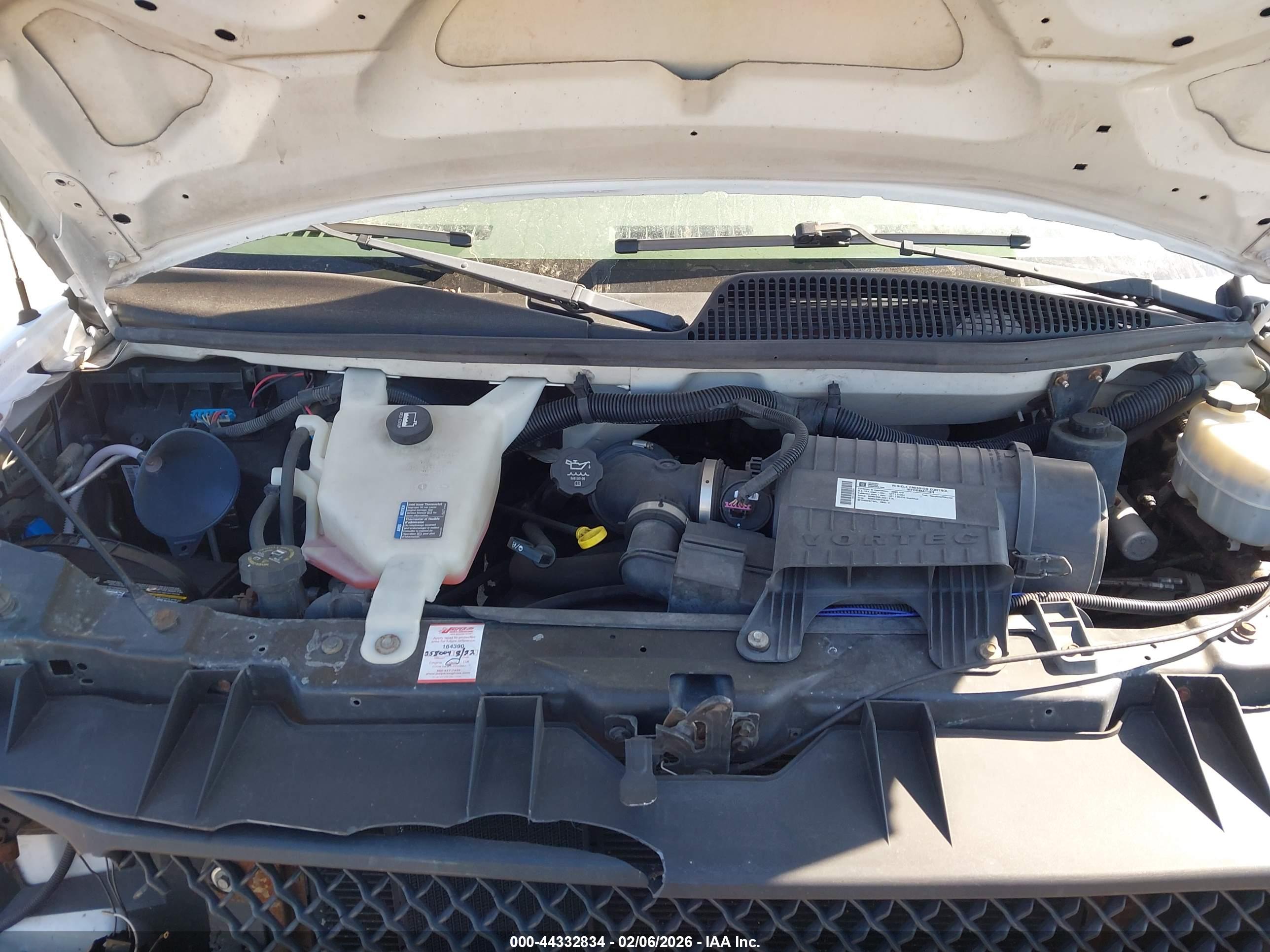CHEVROLET EXPRESS image 10