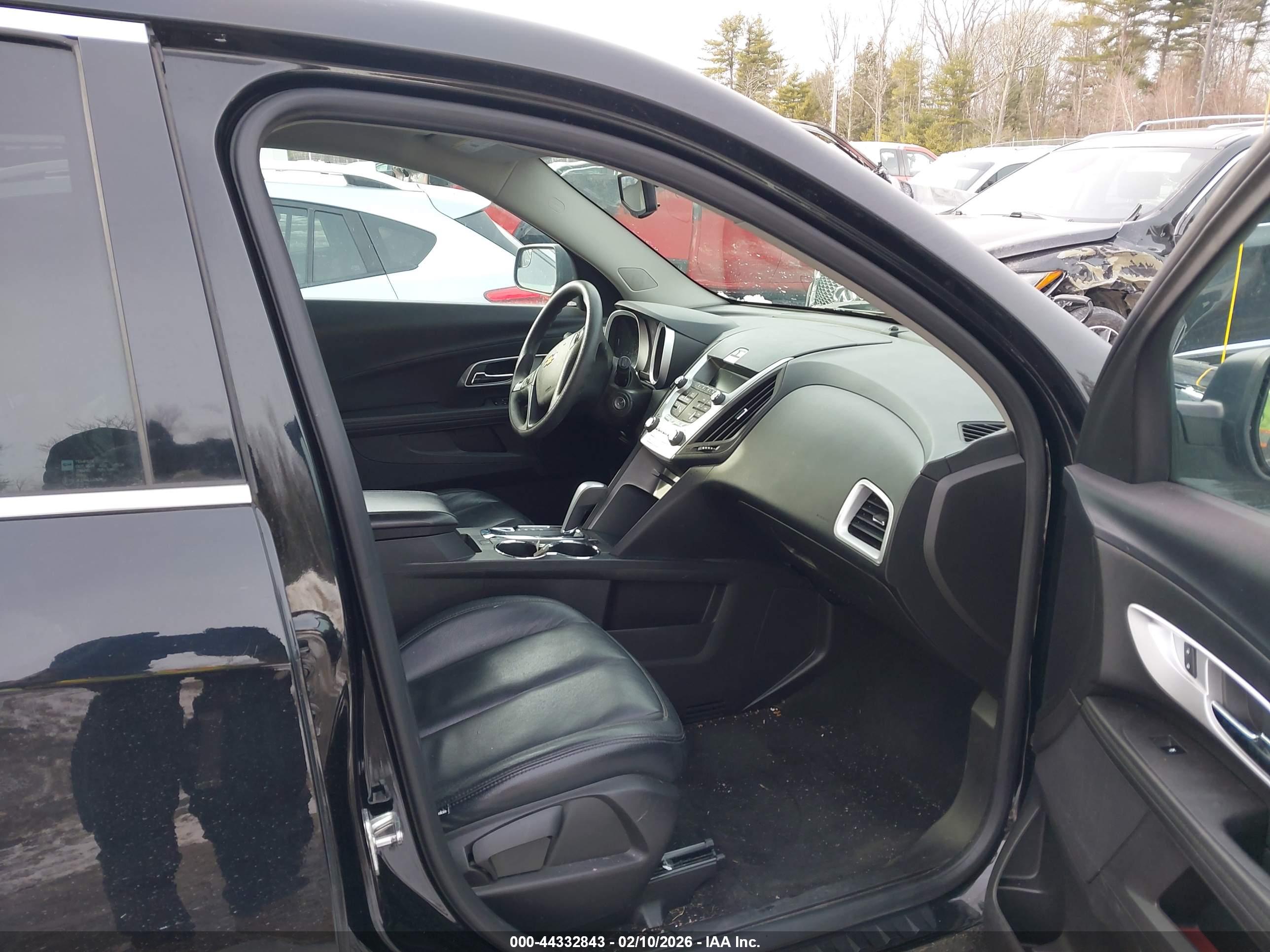 CHEVROLET EQUINOX image 5