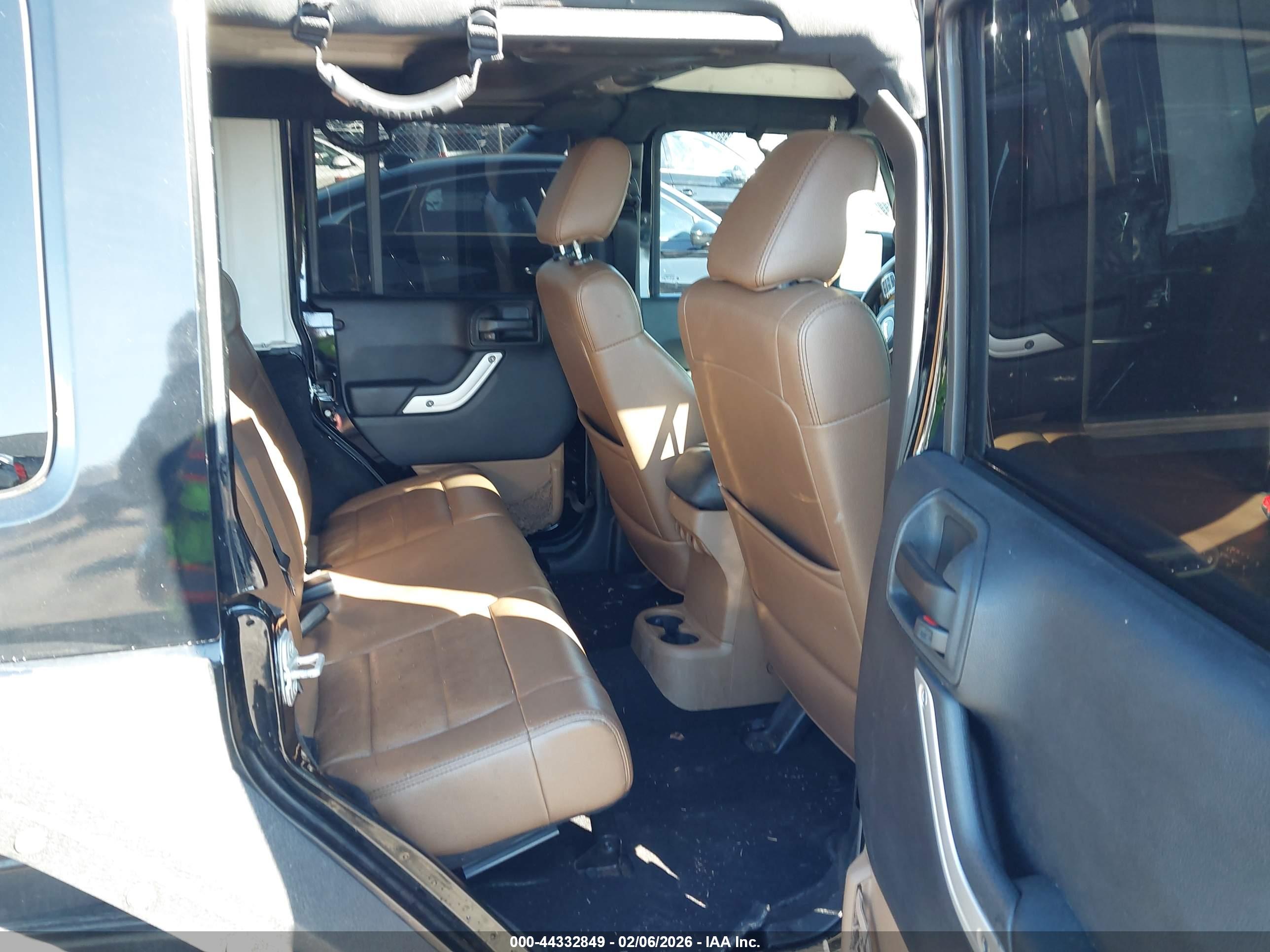 JEEP WRANGLER image 8