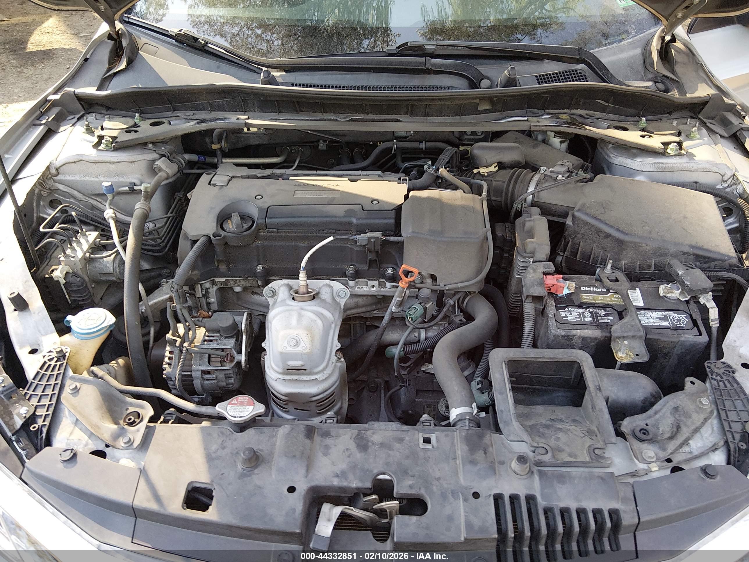 HONDA ACCORD image 10