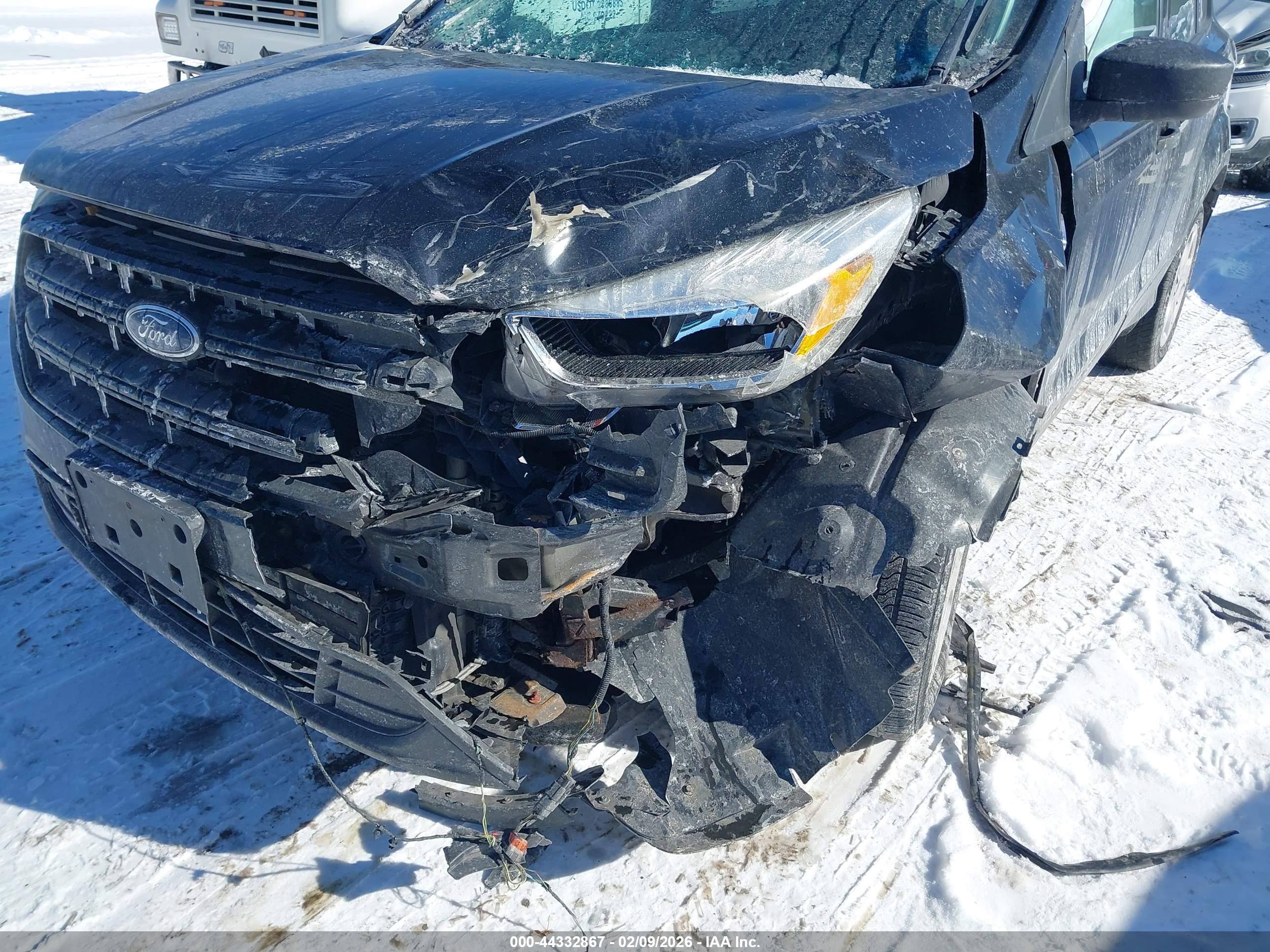 FORD ESCAPE image 6