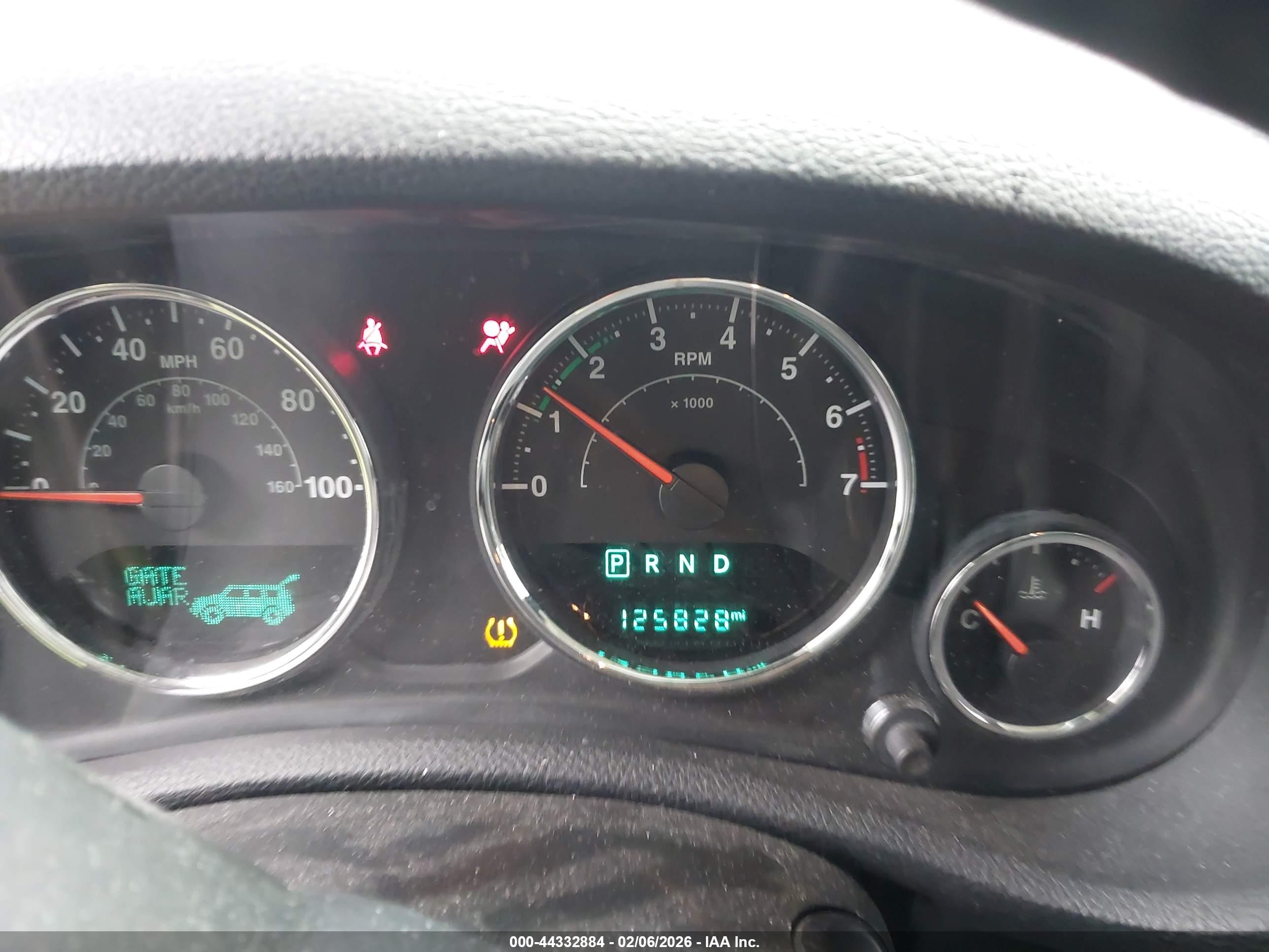 JEEP WRANGLER image 7