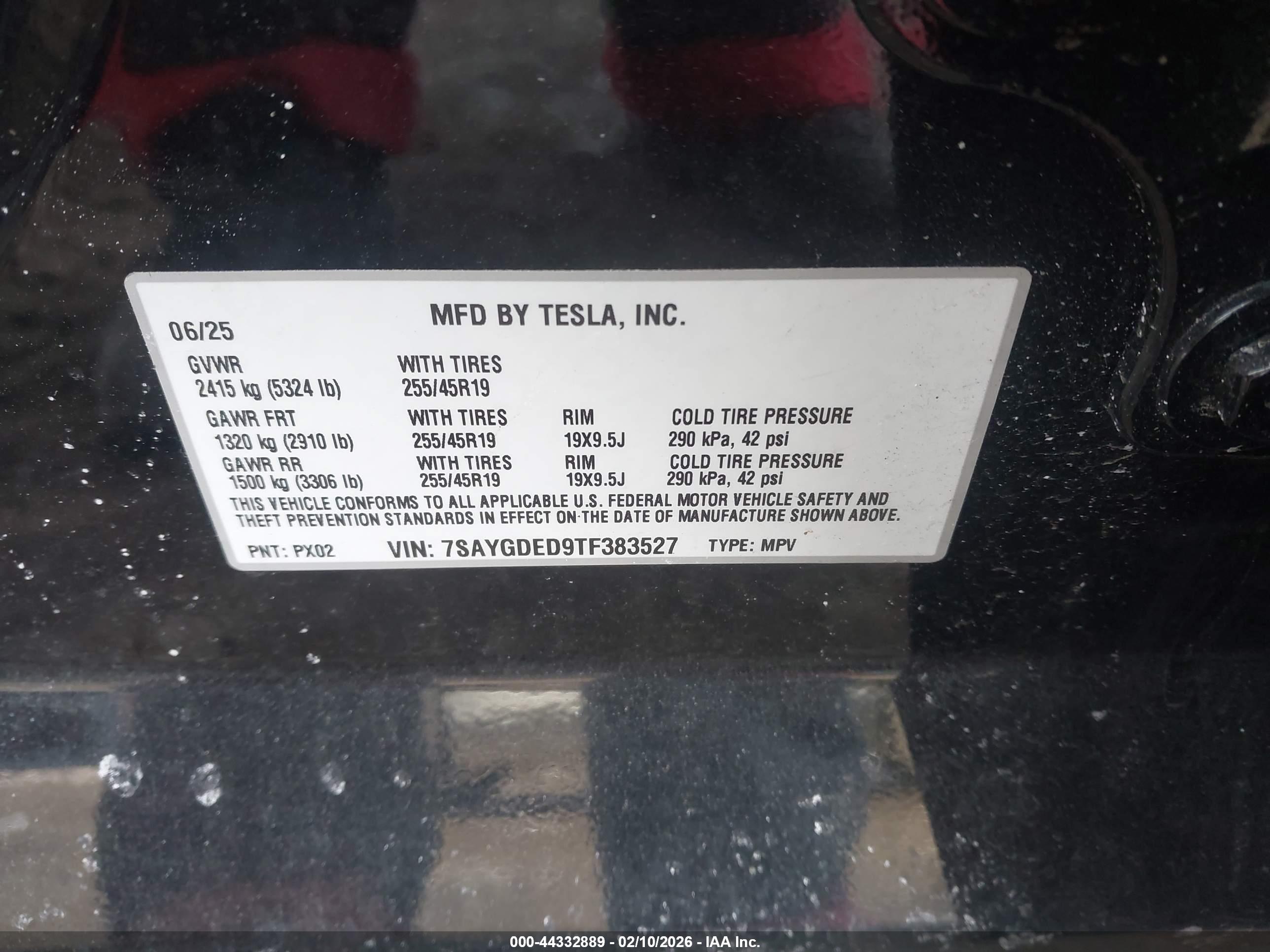 TESLA MODEL image 9