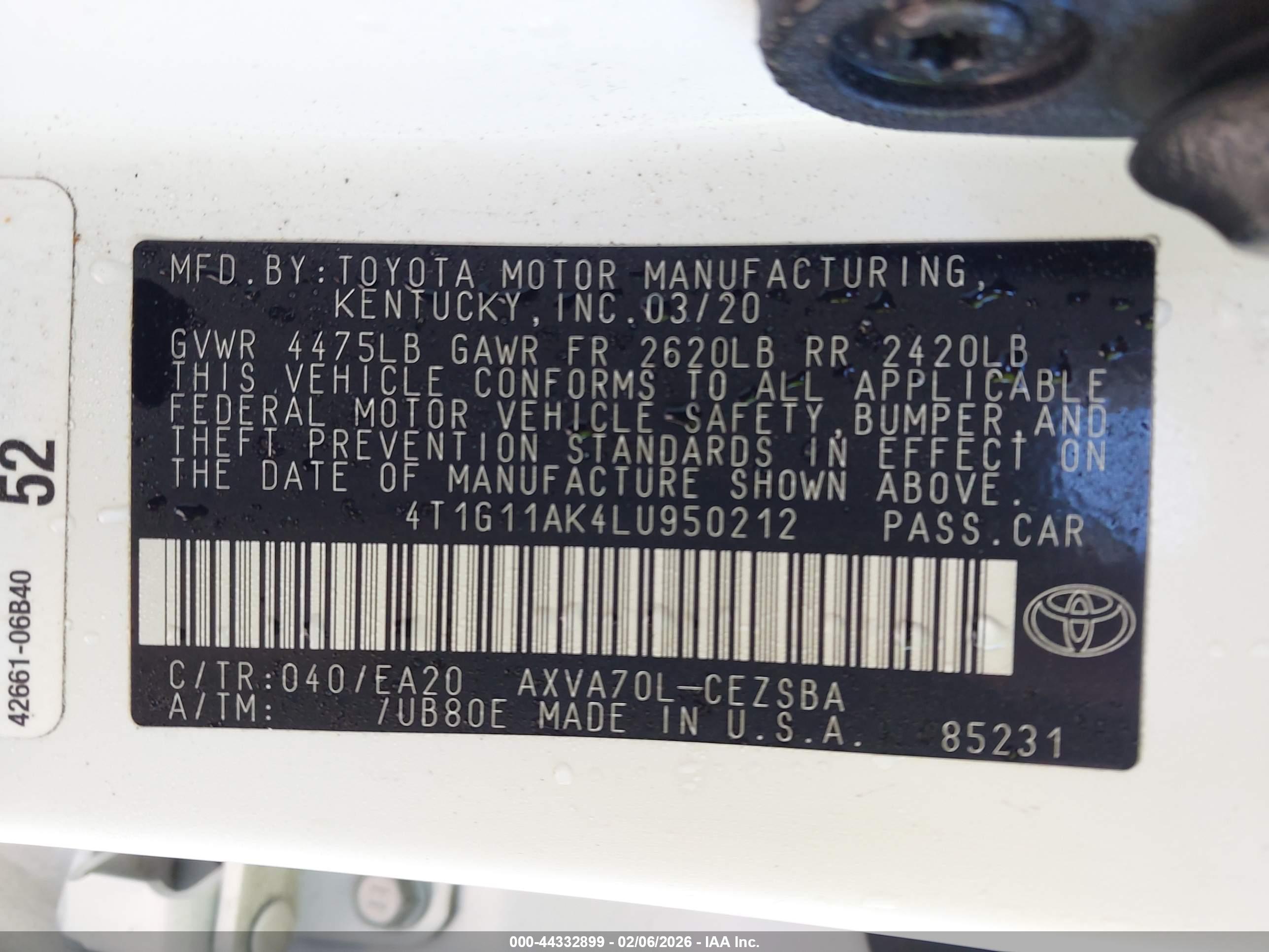 TOYOTA CAMRY image 9