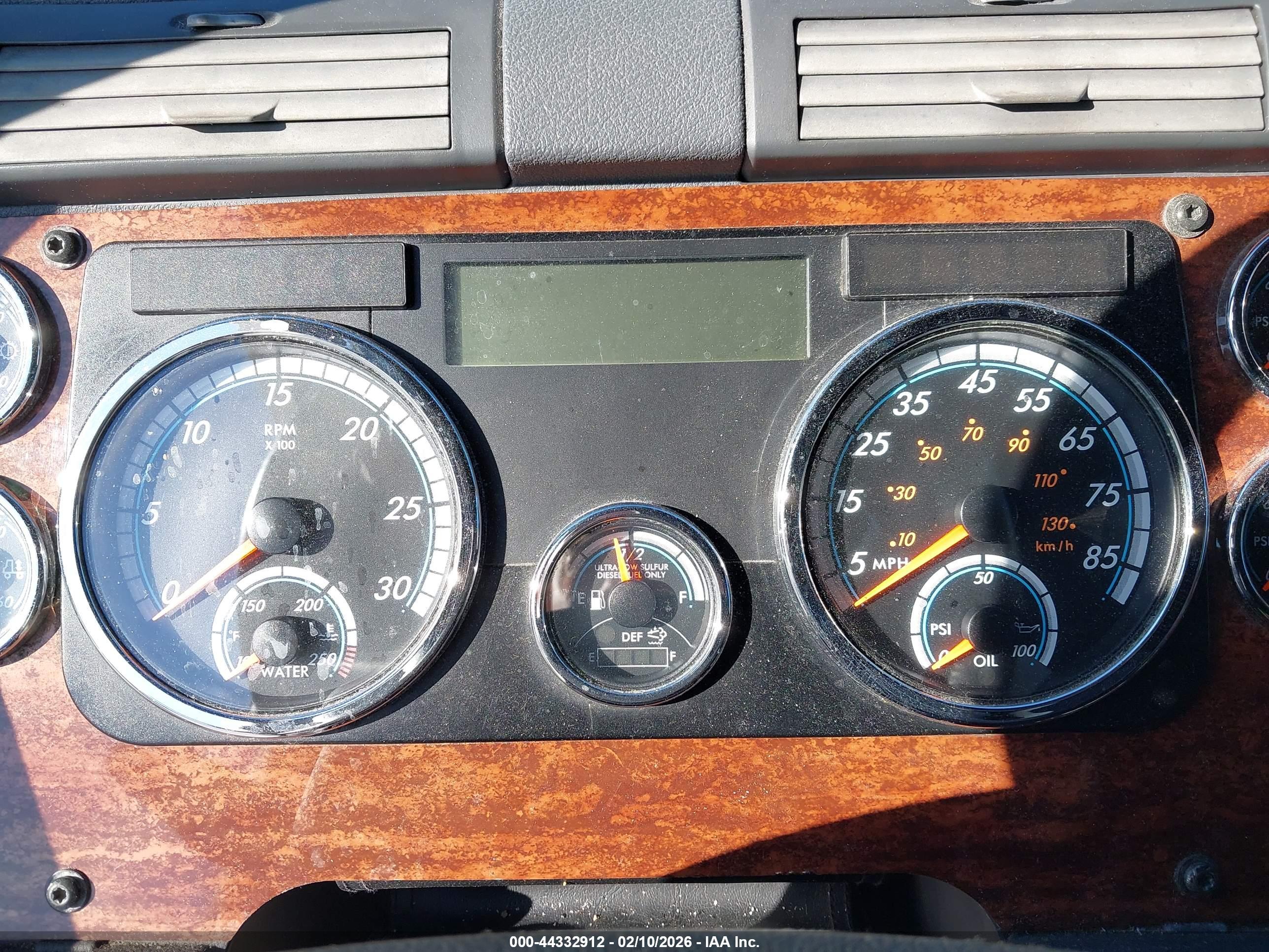 FREIGHTLINER CASCADIA image 6
