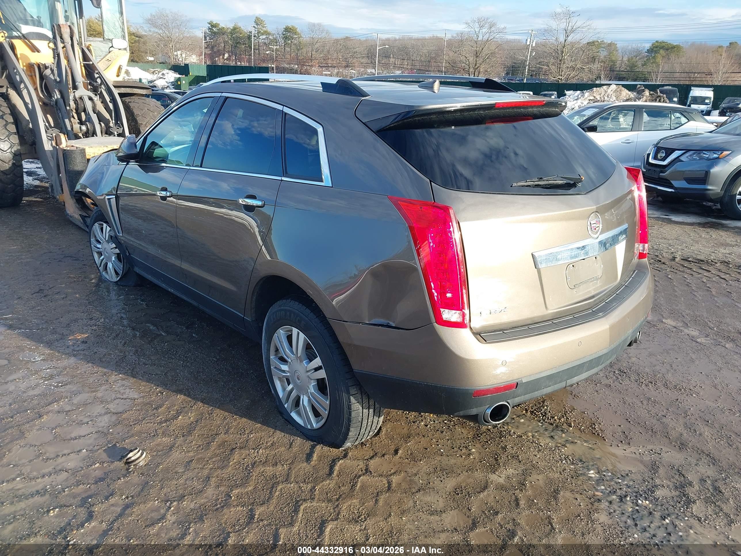 CADILLAC SRX image 3