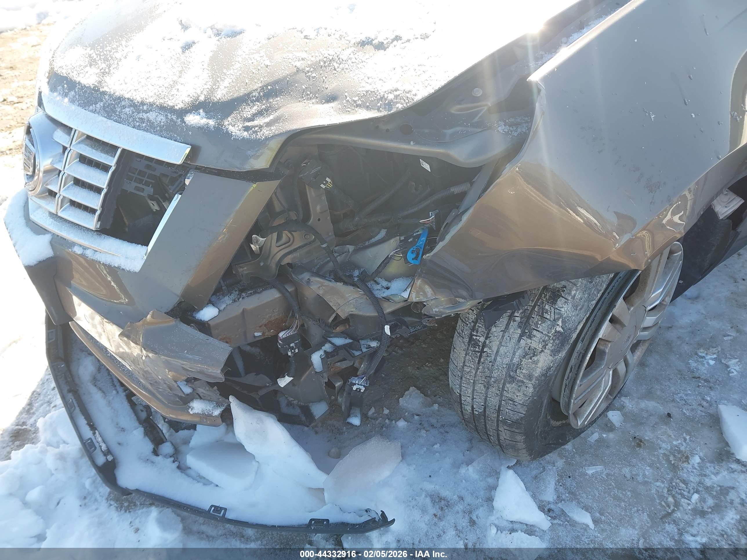 CADILLAC SRX image 6