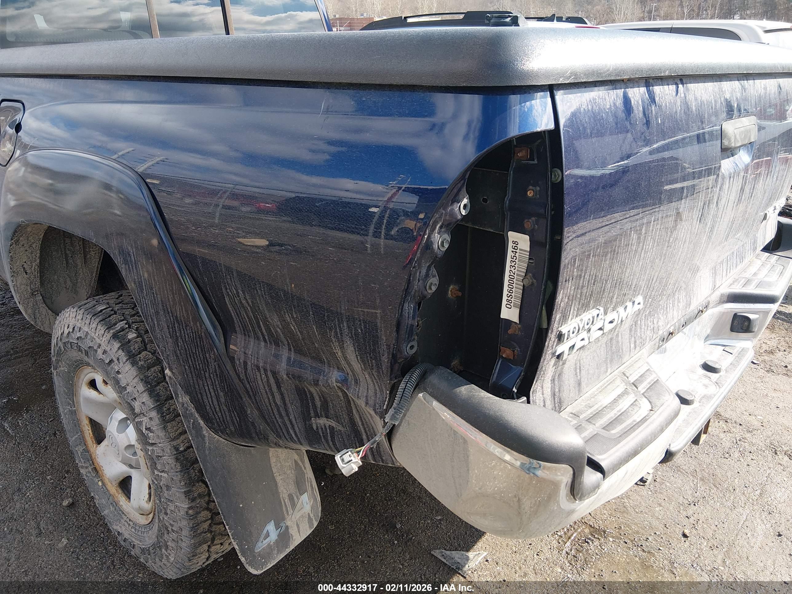 TOYOTA TACOMA image 6