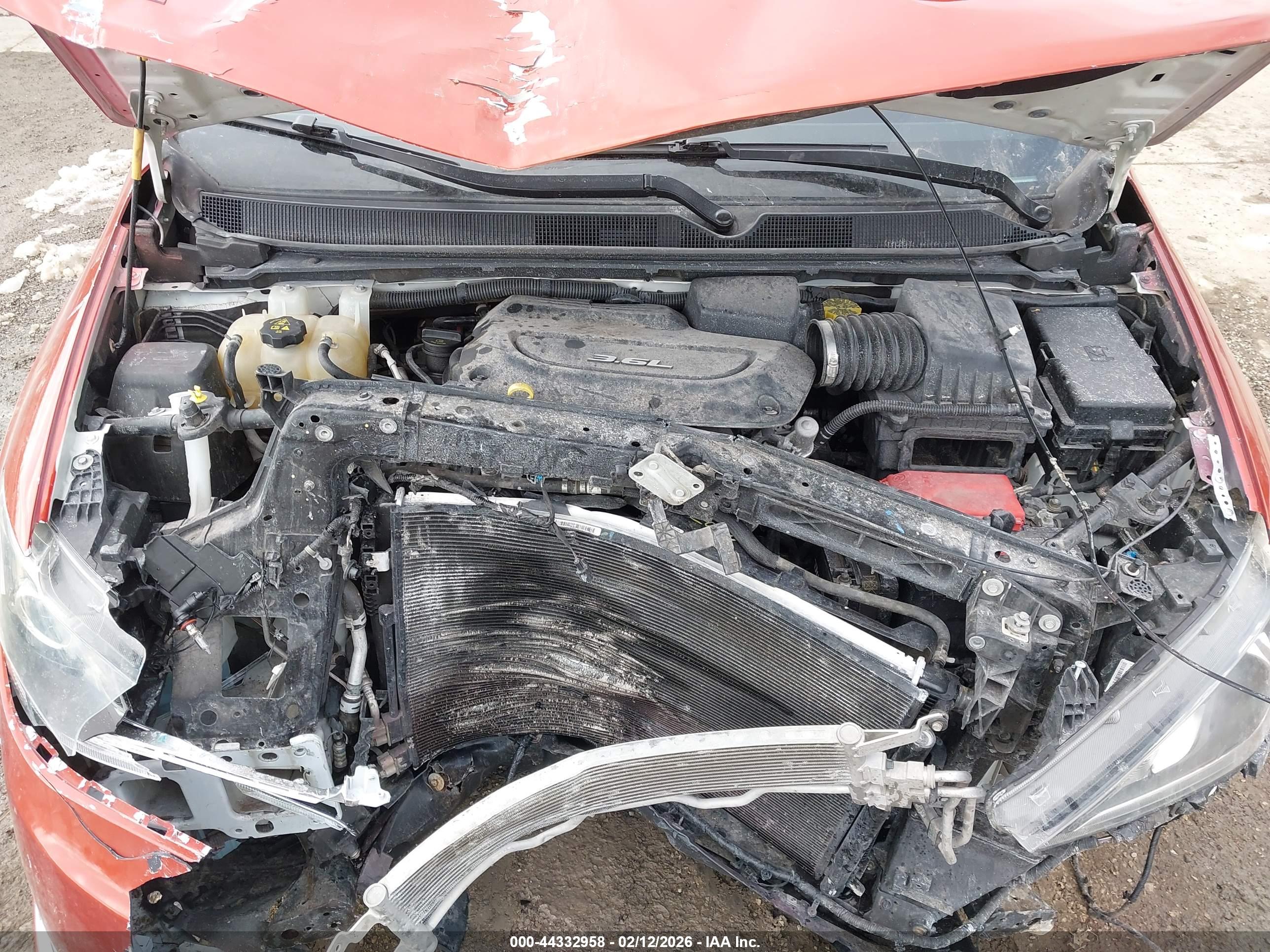 CHRYSLER PACIFICA image 10