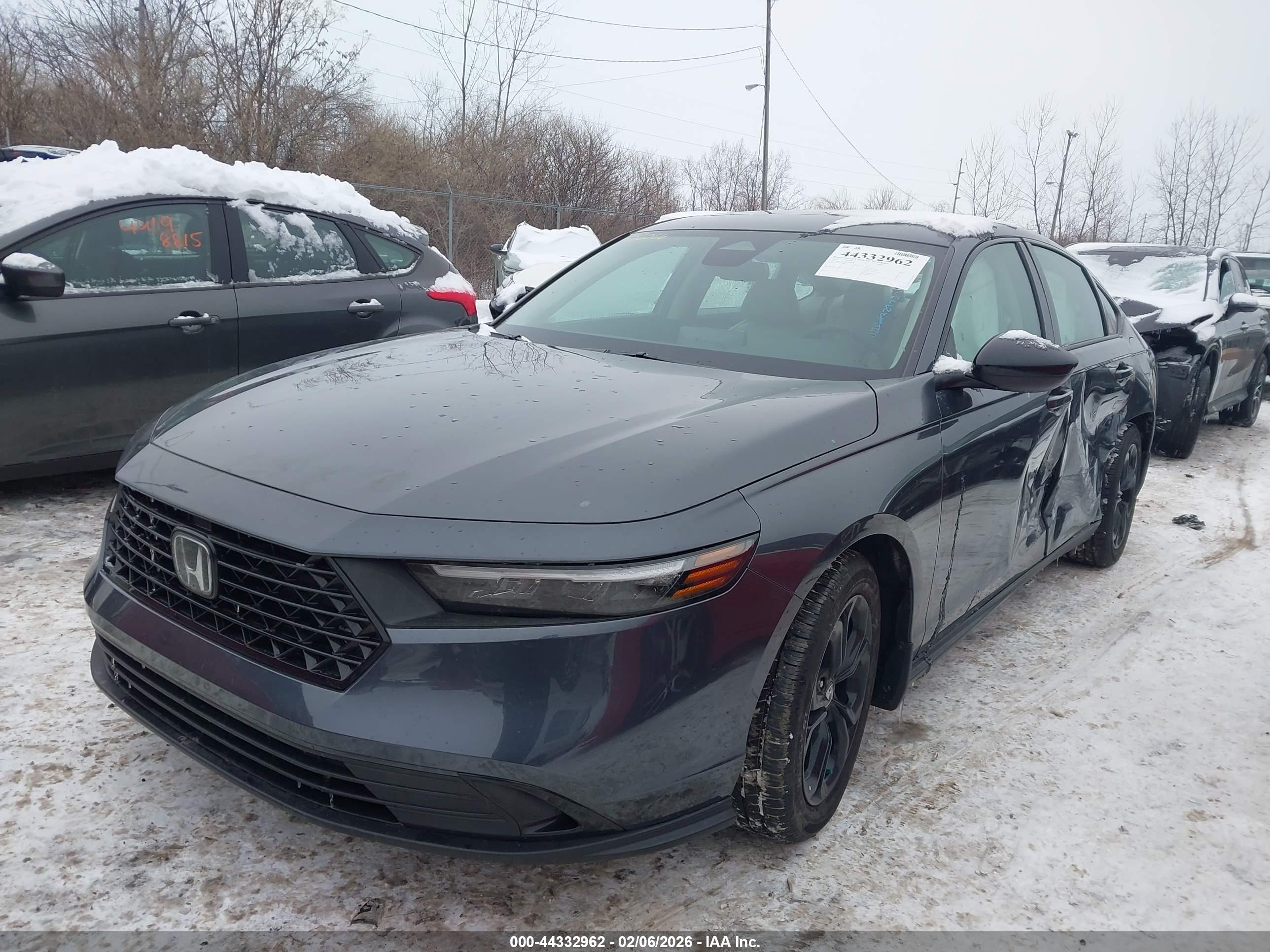 HONDA ACCORD image 2