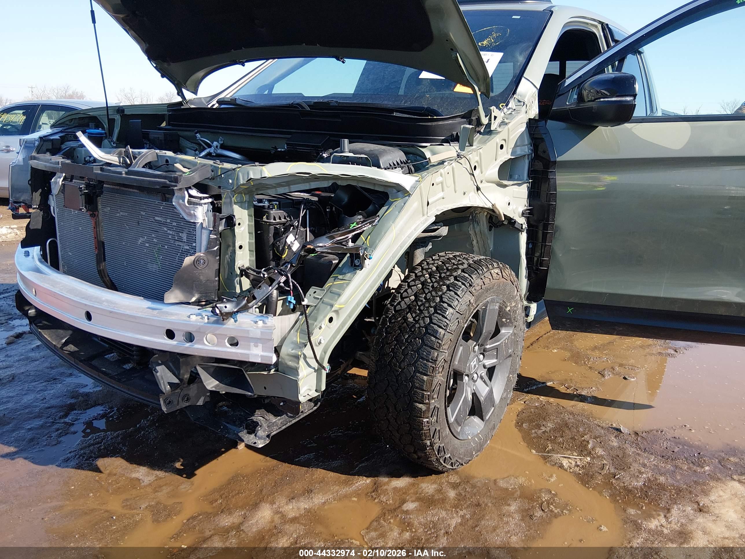 HONDA RIDGELINE image 6
