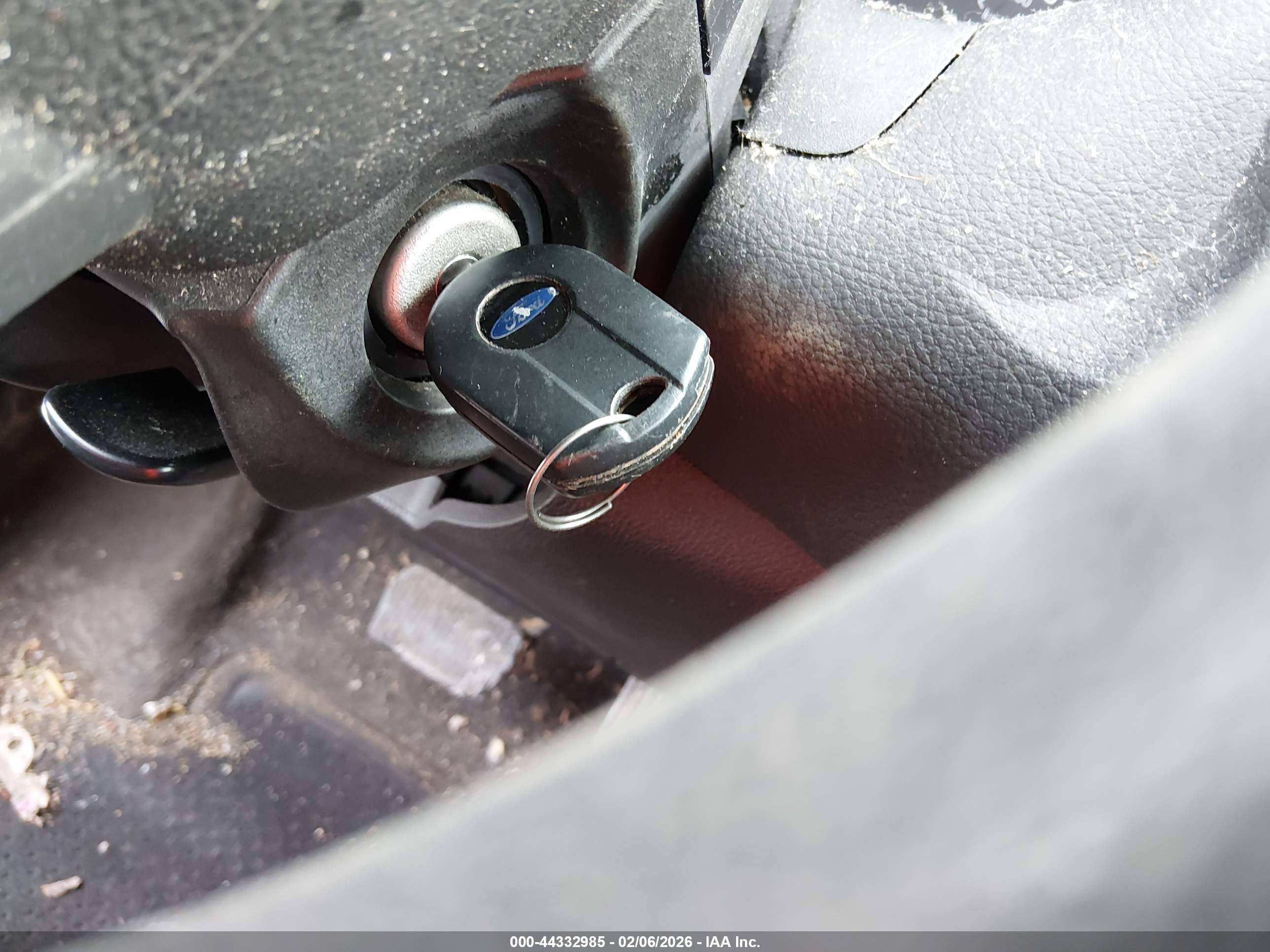 FORD FOCUS image 11