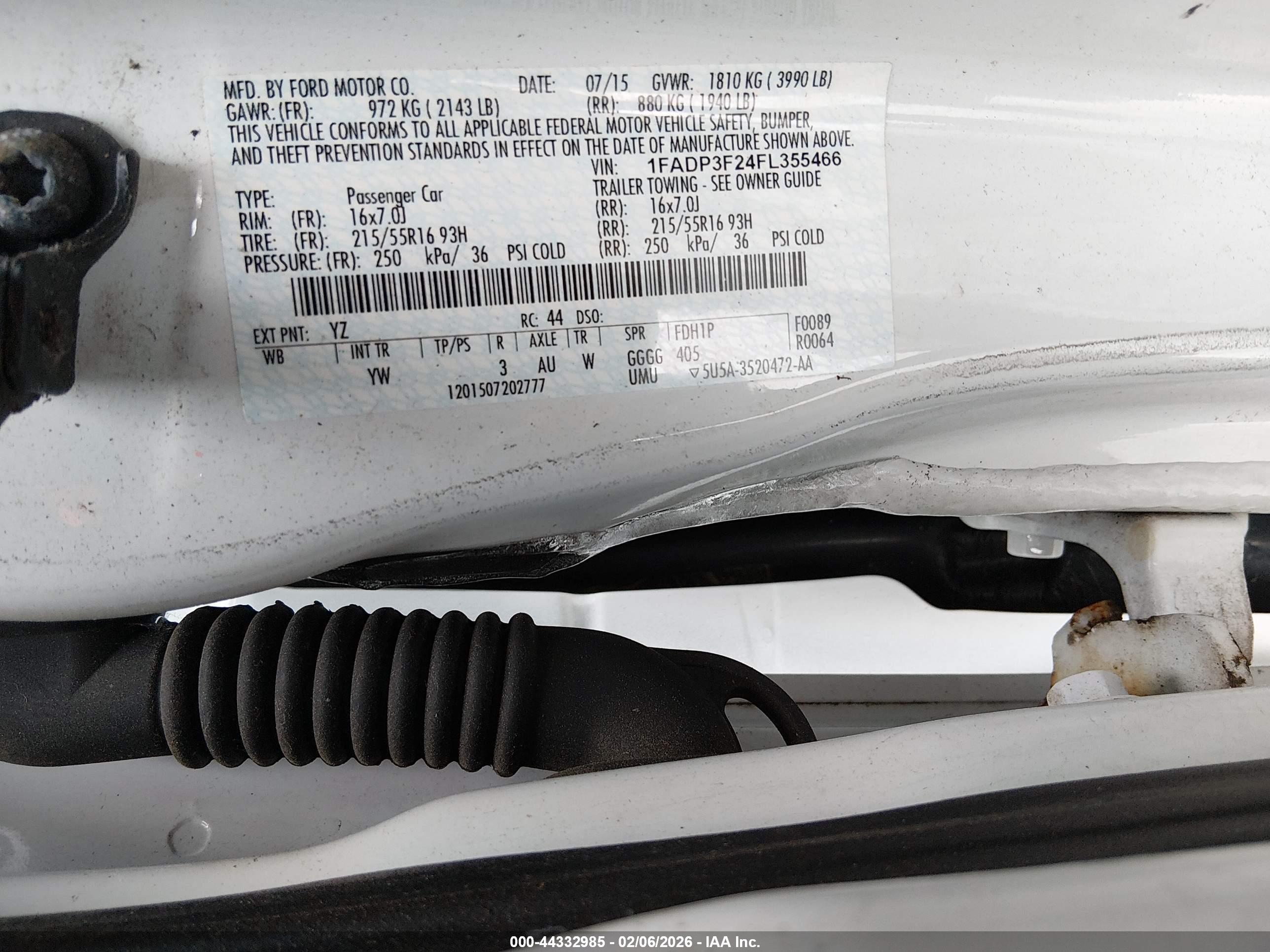 FORD FOCUS image 9