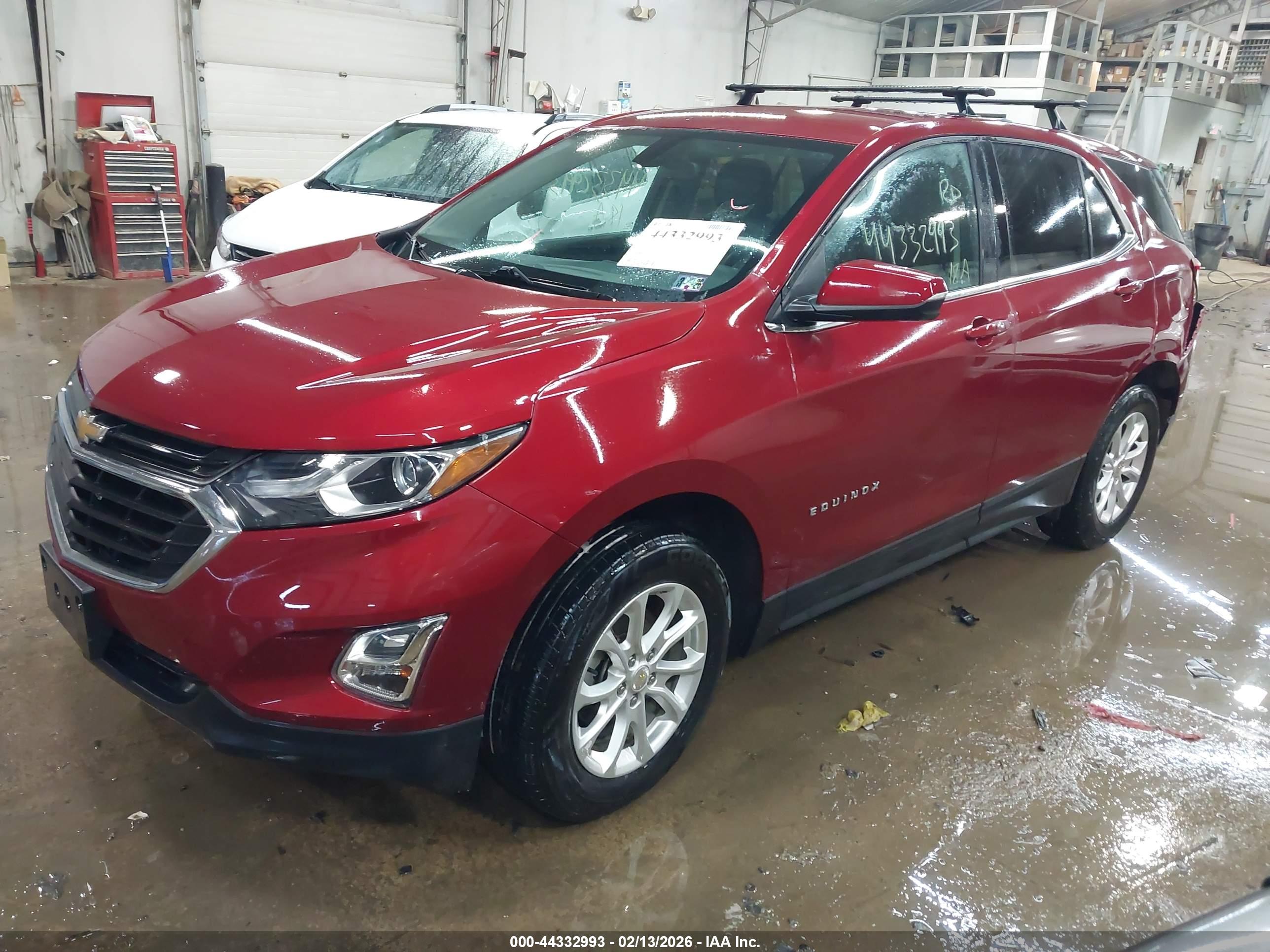 CHEVROLET EQUINOX image 2