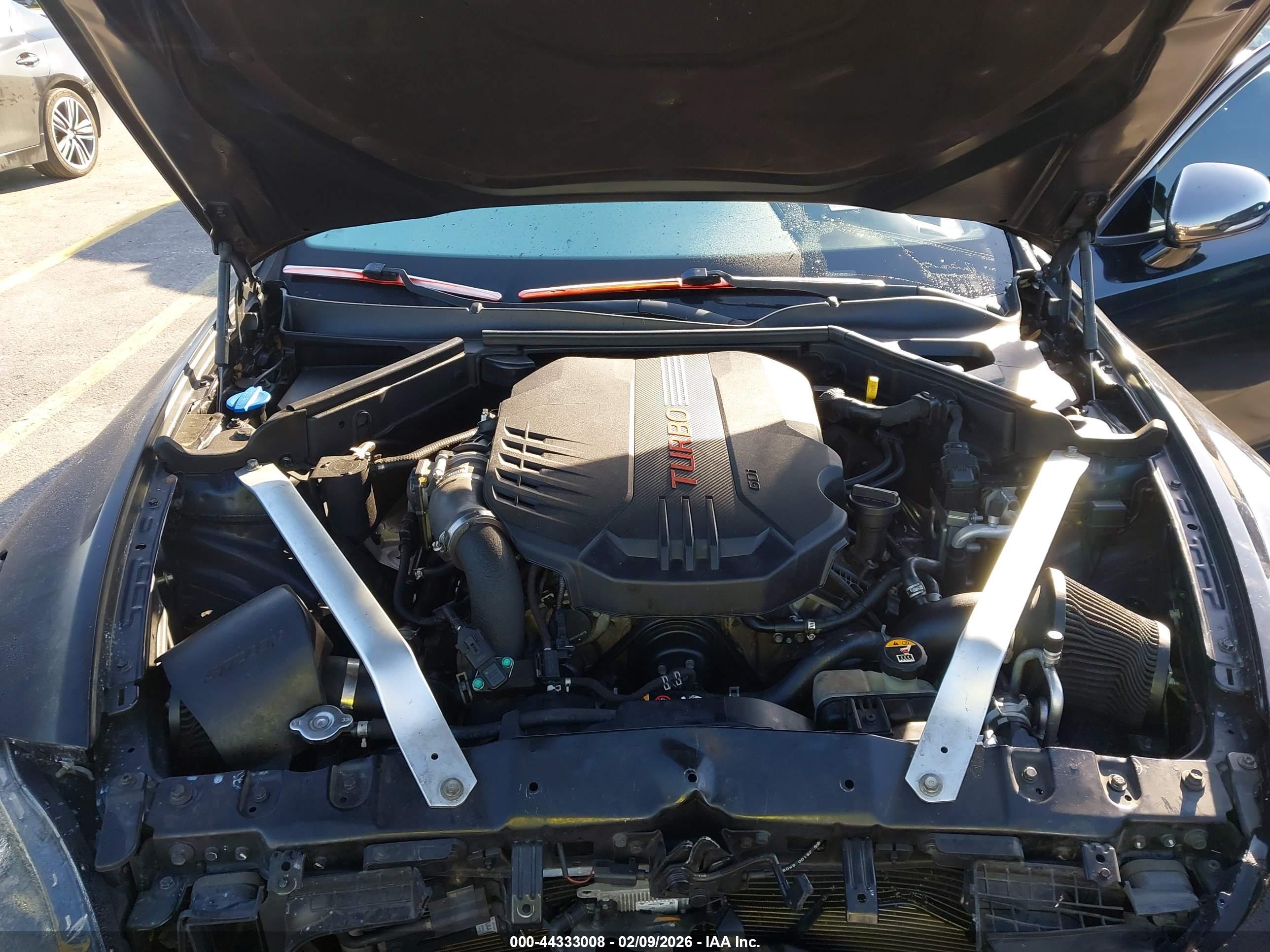 KIA STINGER image 10