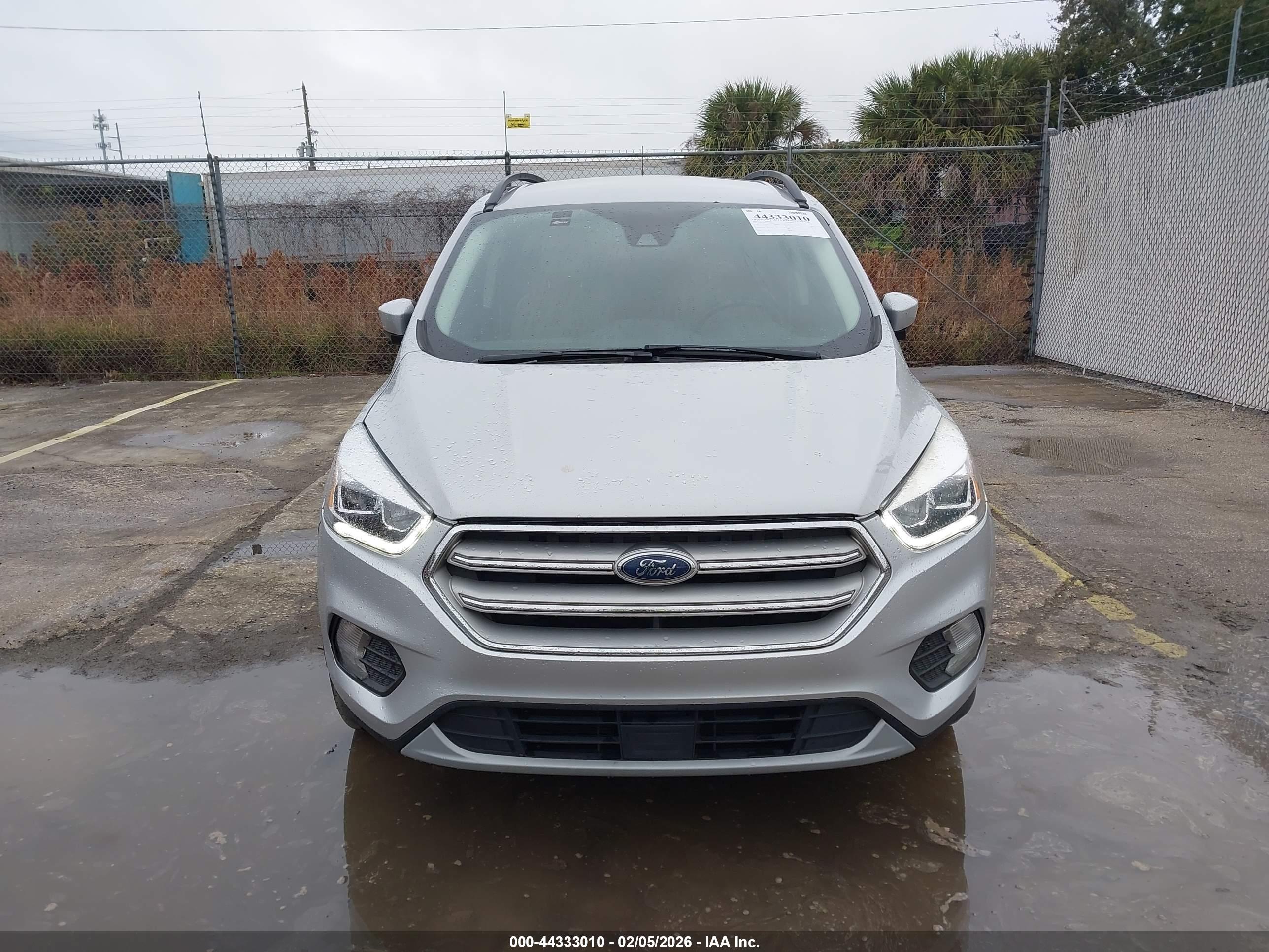 FORD ESCAPE image 6