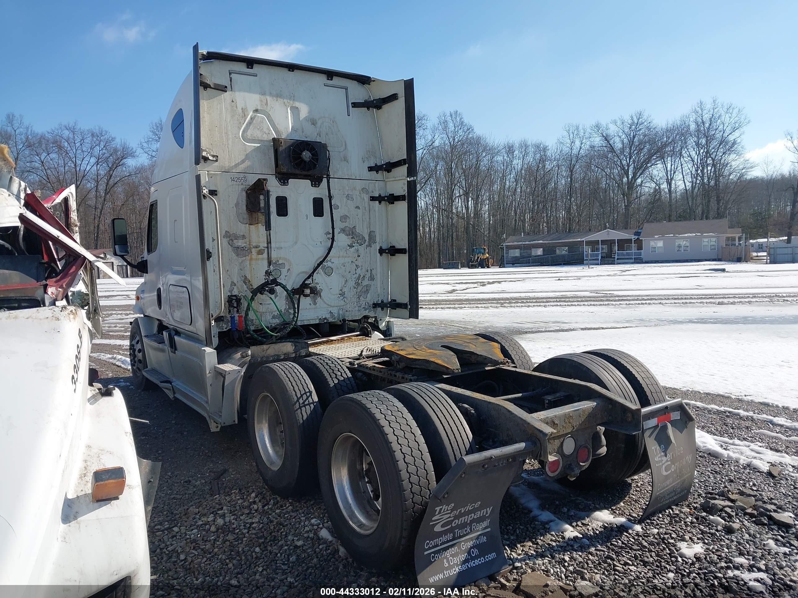 FREIGHTLINER CASCADIA image 3