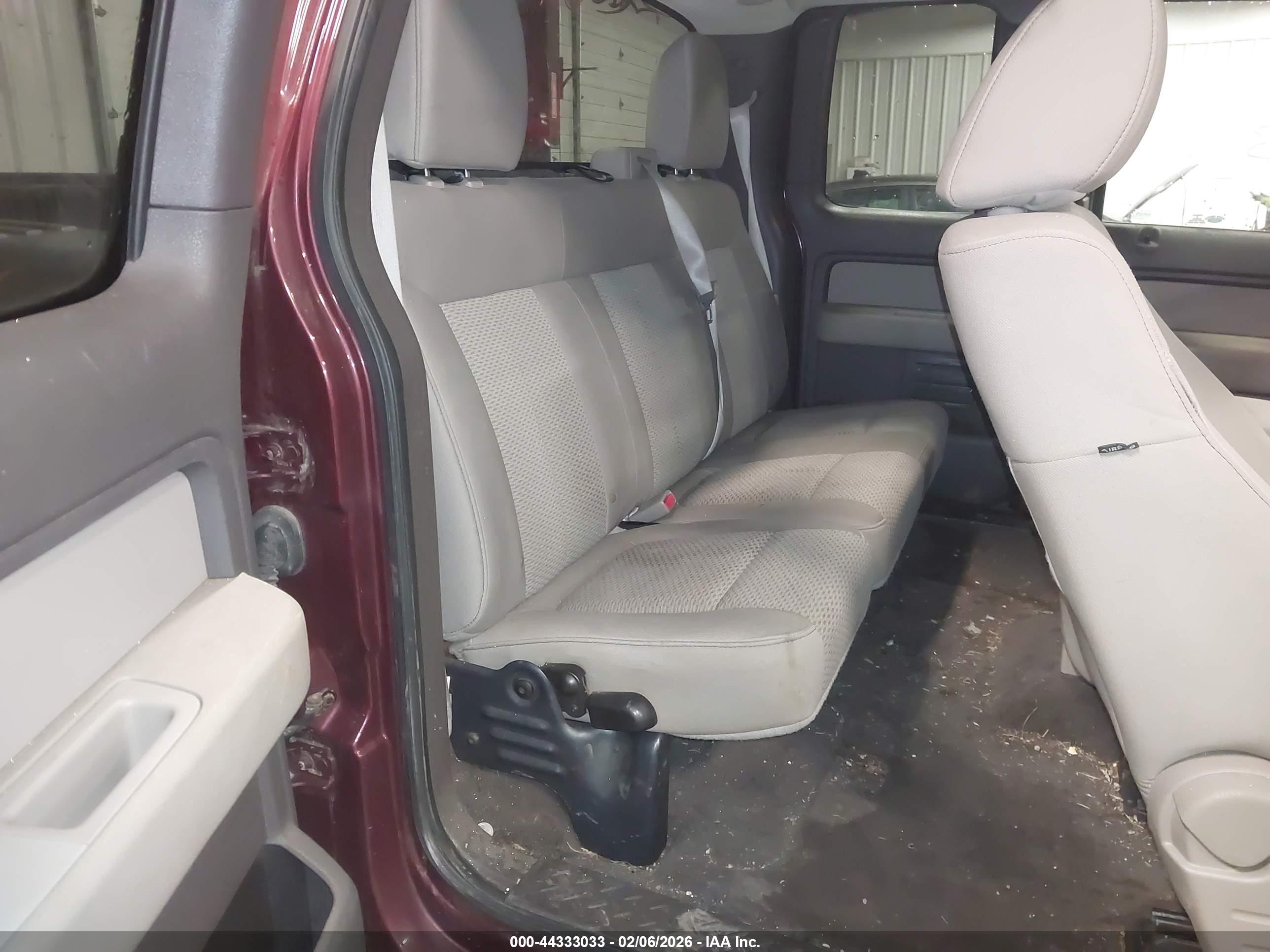 FORD F-150 image 8
