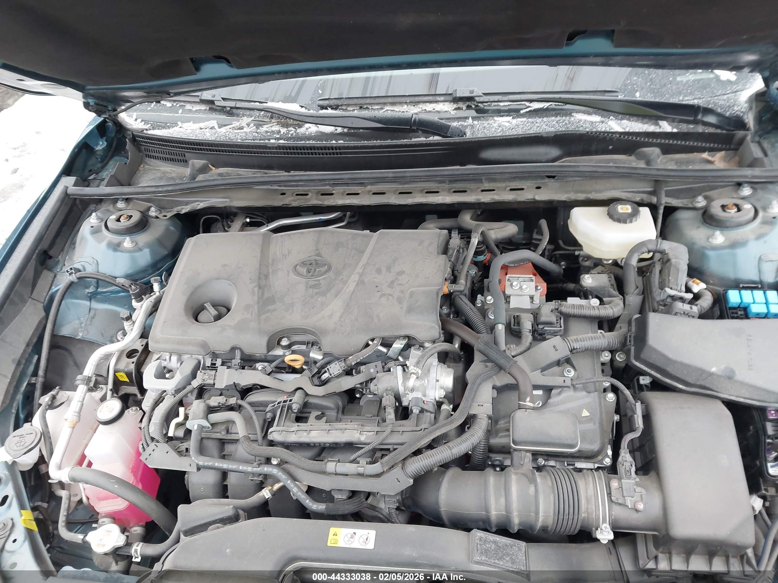 TOYOTA CAMRY image 10