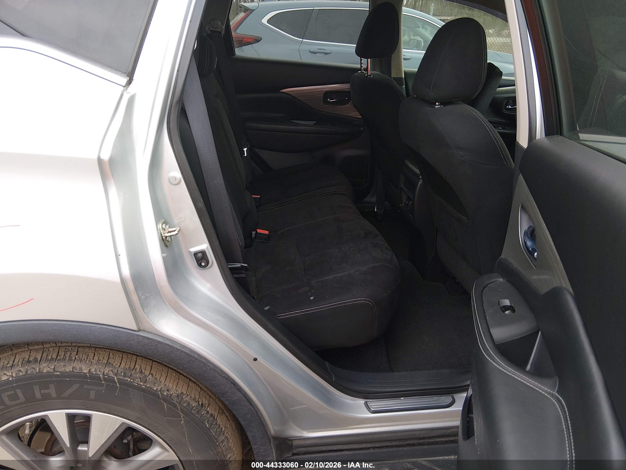 NISSAN MURANO image 8
