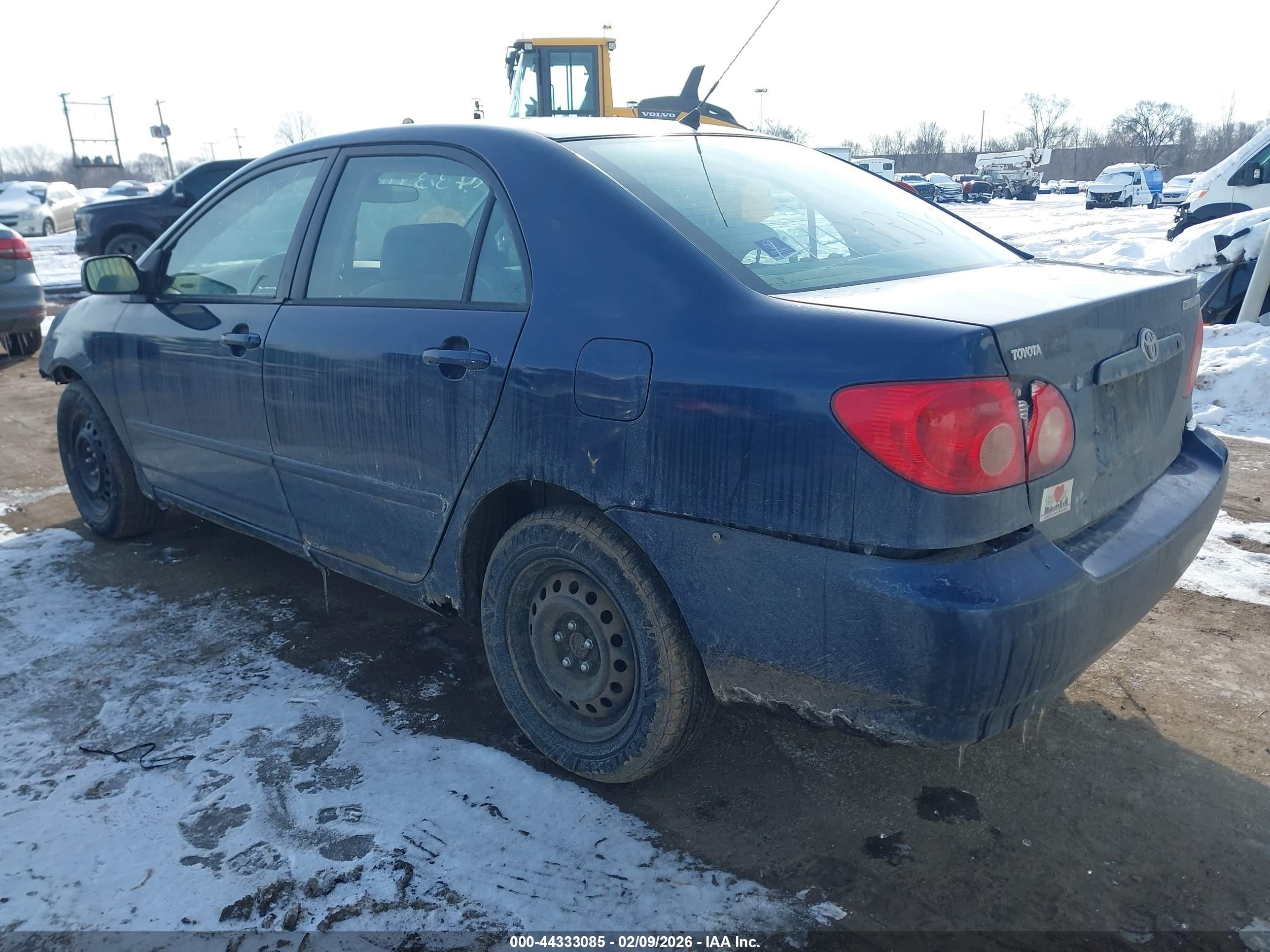 TOYOTA COROLLA image 3