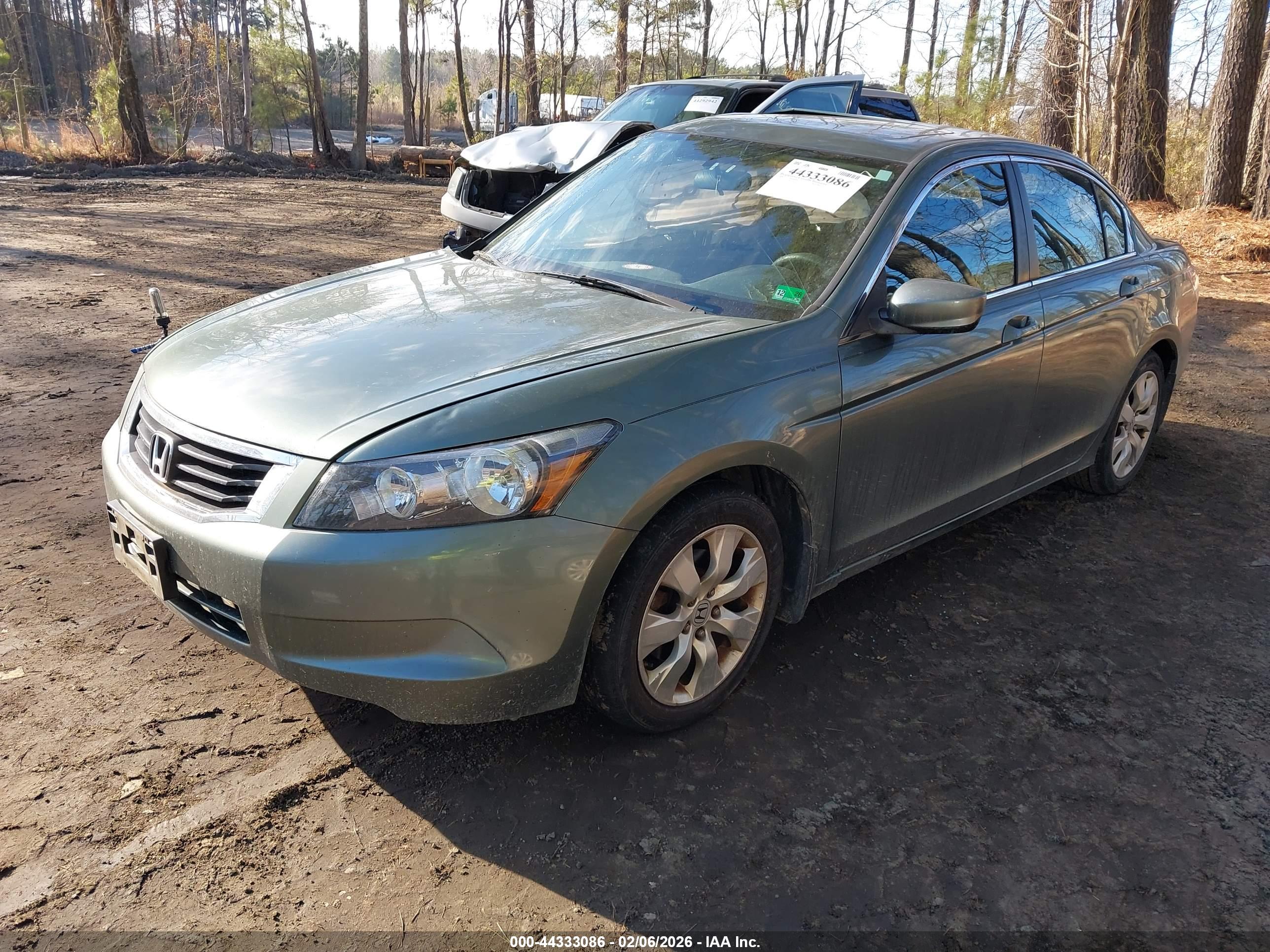 HONDA ACCORD image 2