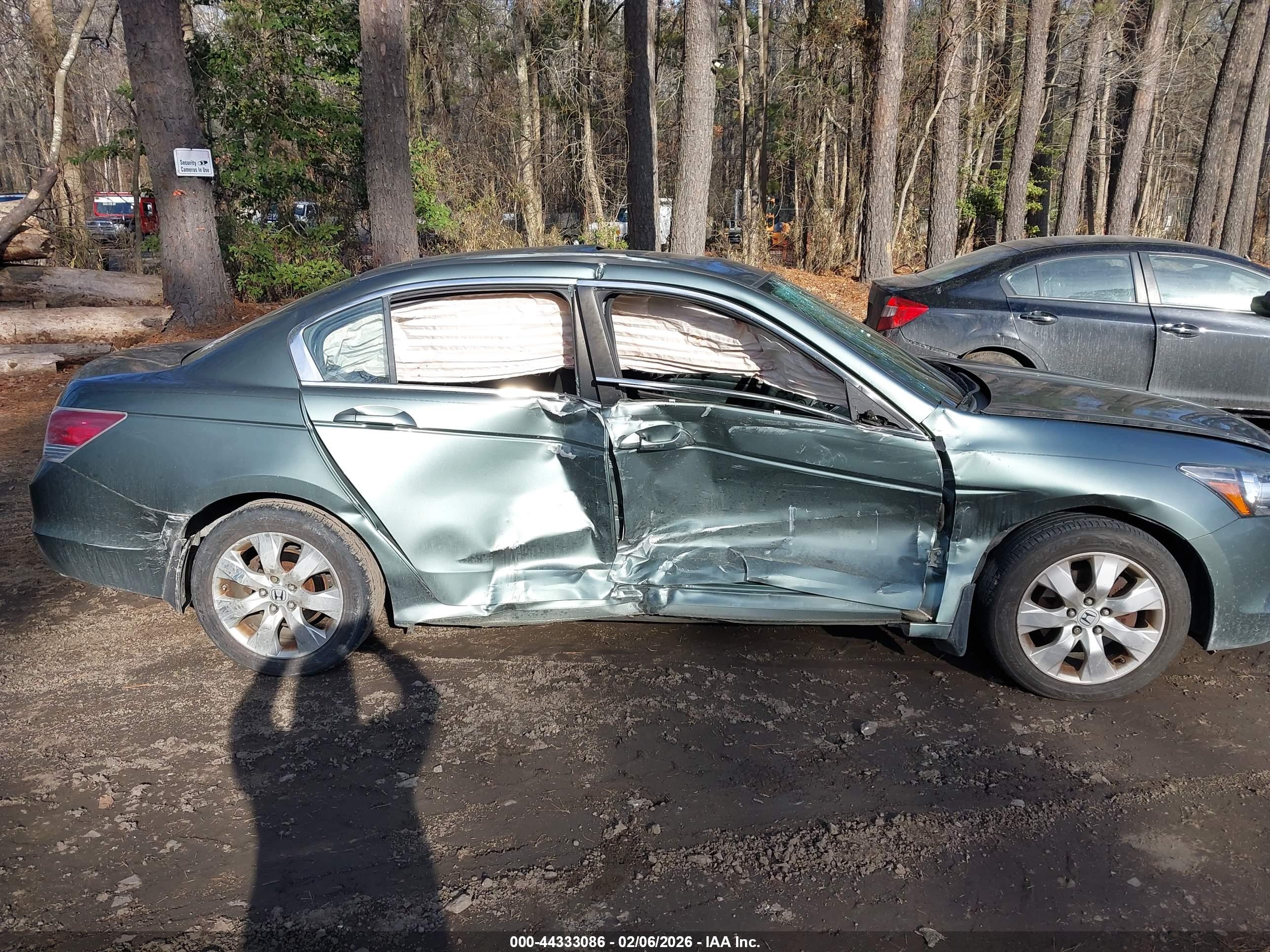 HONDA ACCORD image 6
