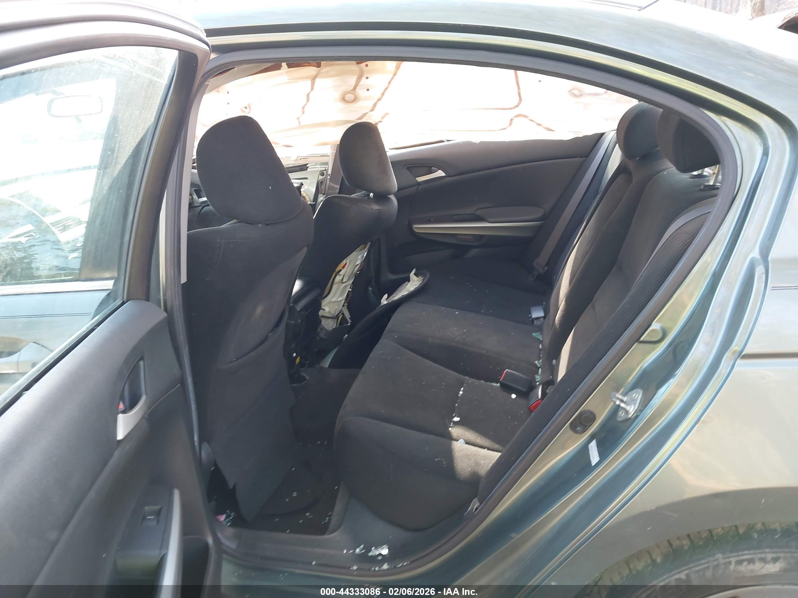 HONDA ACCORD image 8