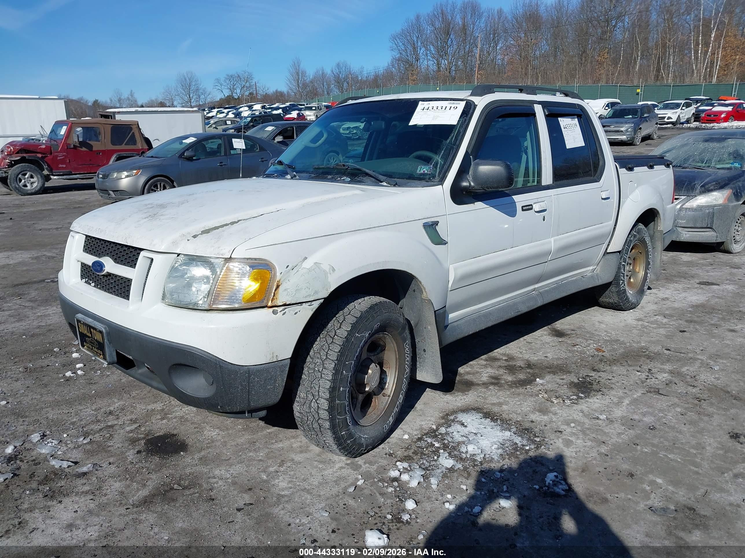 FORD EXPLORER image 2