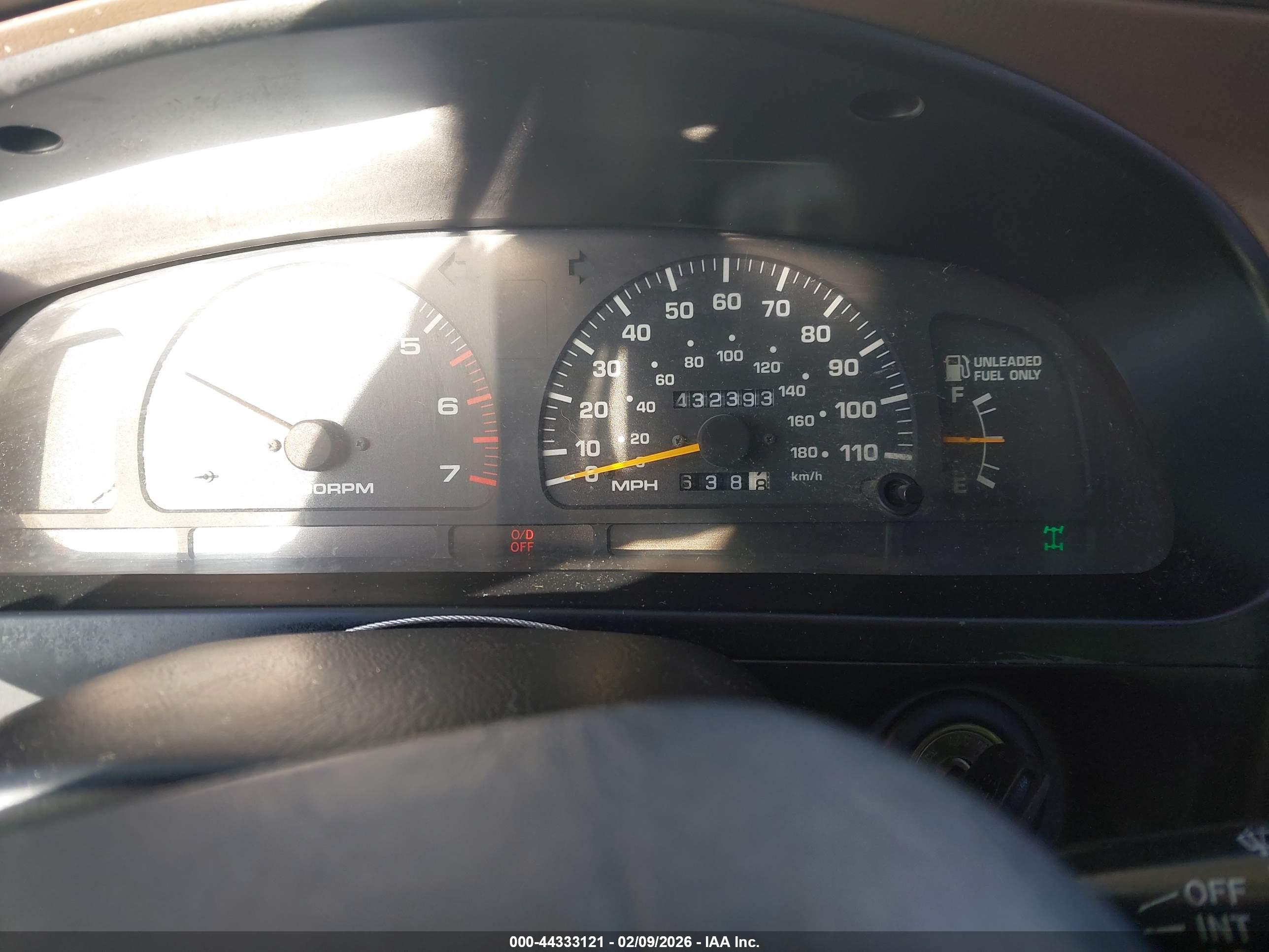 TOYOTA 4RUNNER image 7