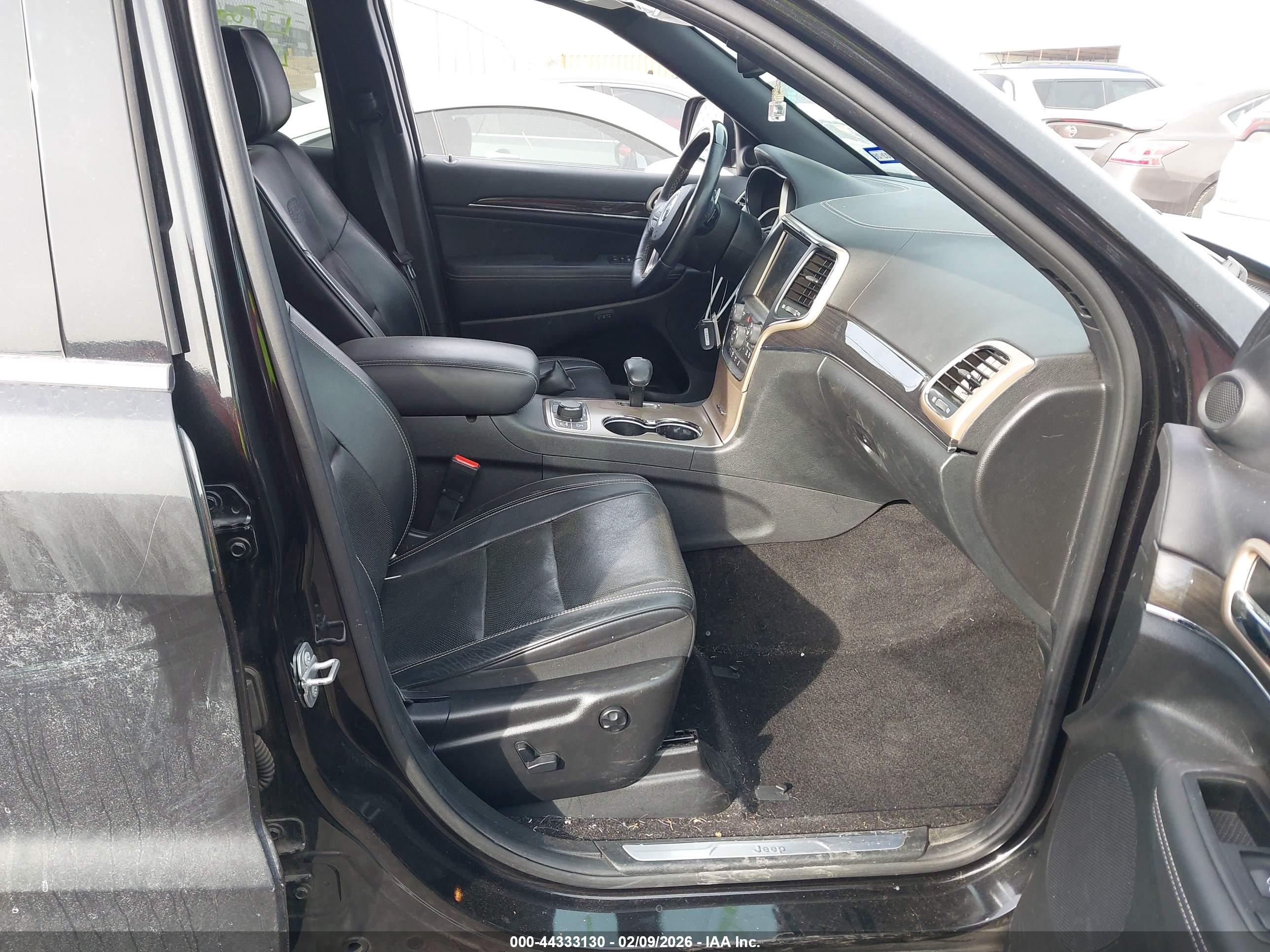 JEEP GRAND image 5
