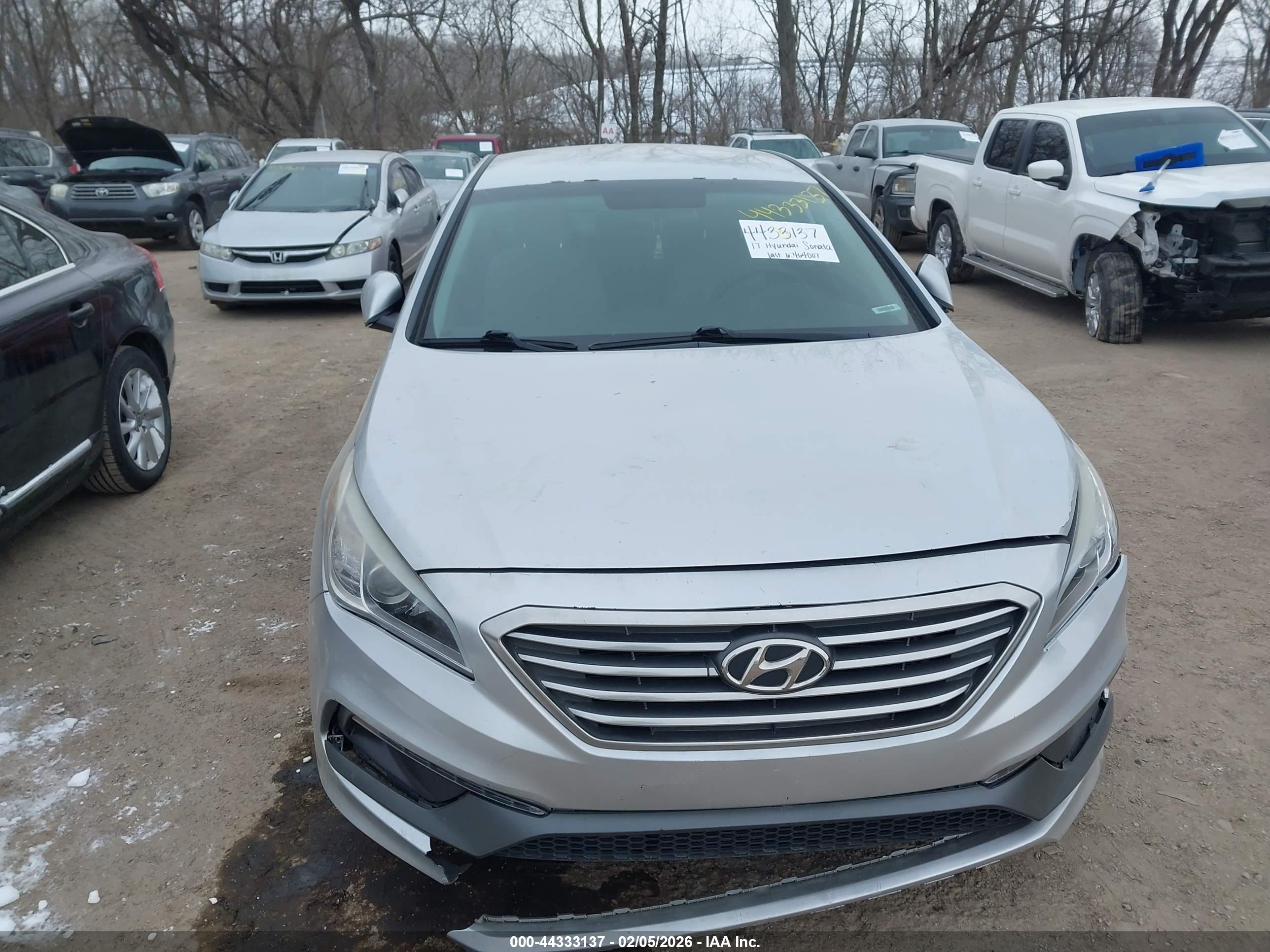 HYUNDAI SONATA image 6