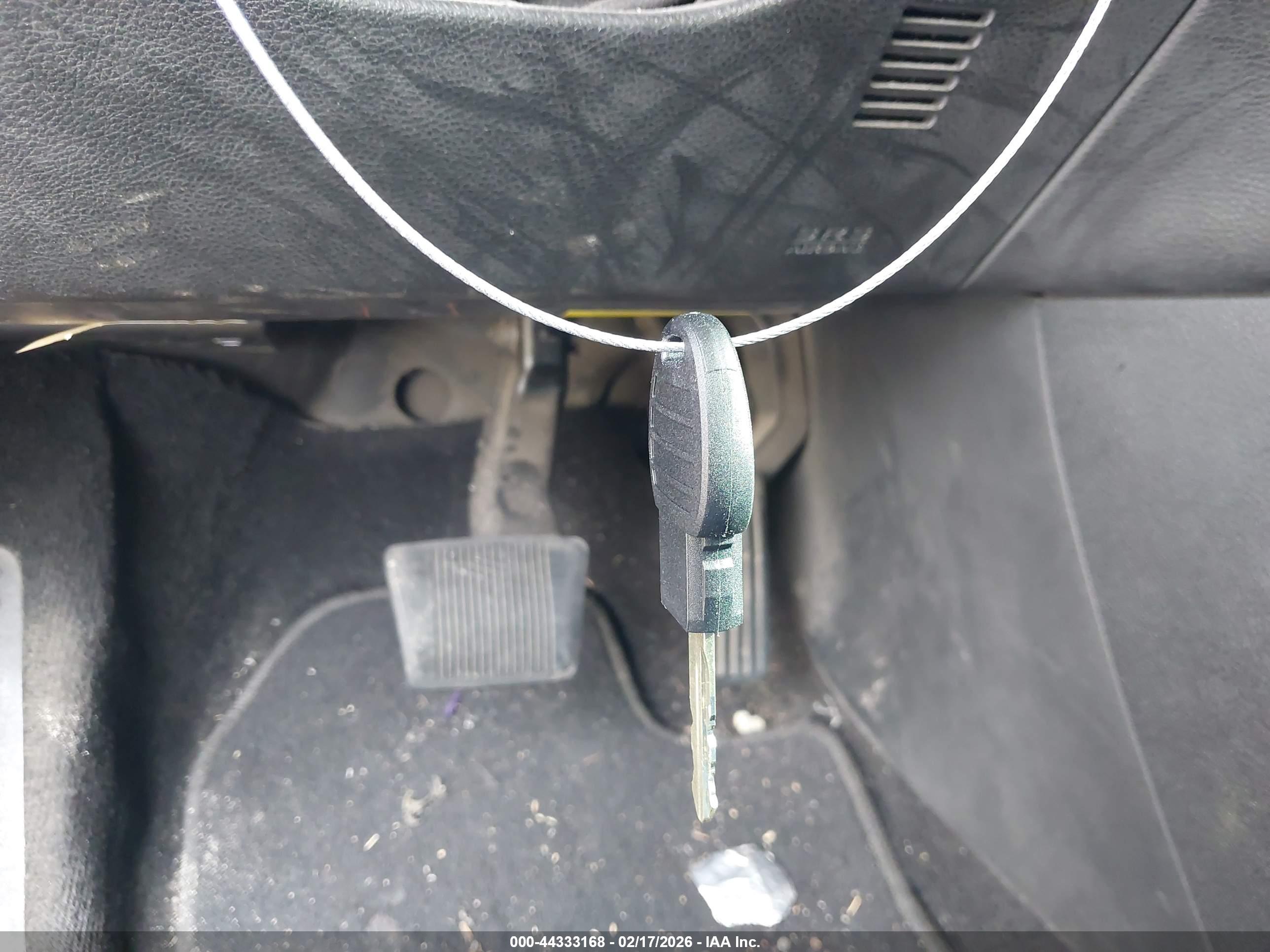 JEEP CHEROKEE image 11