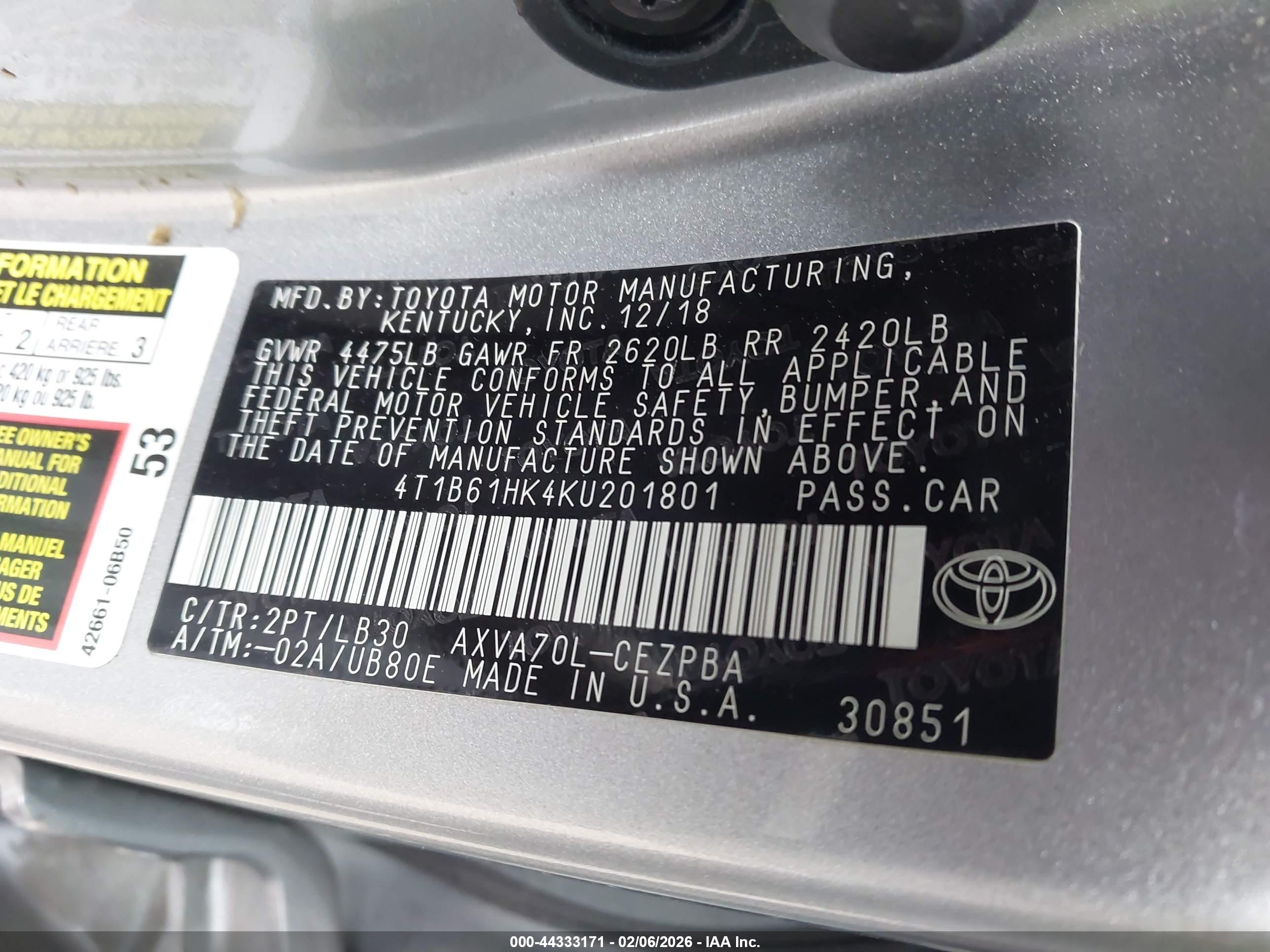 TOYOTA CAMRY image 9