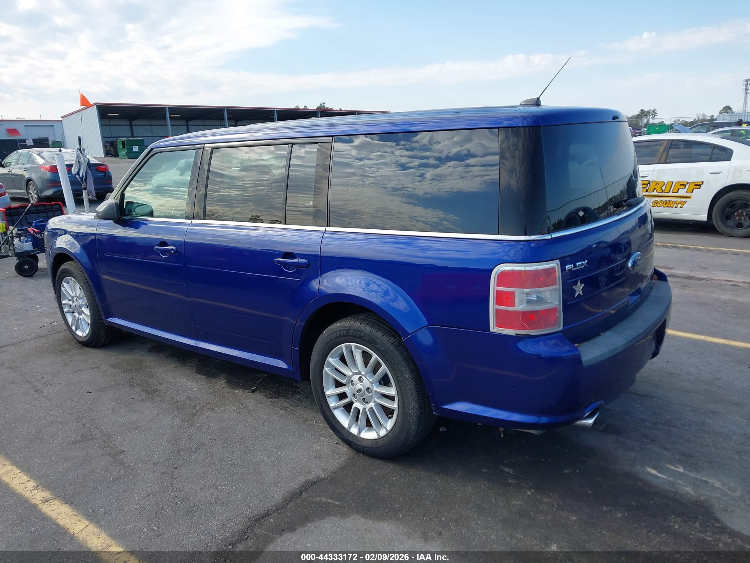 FORD FLEX image 3