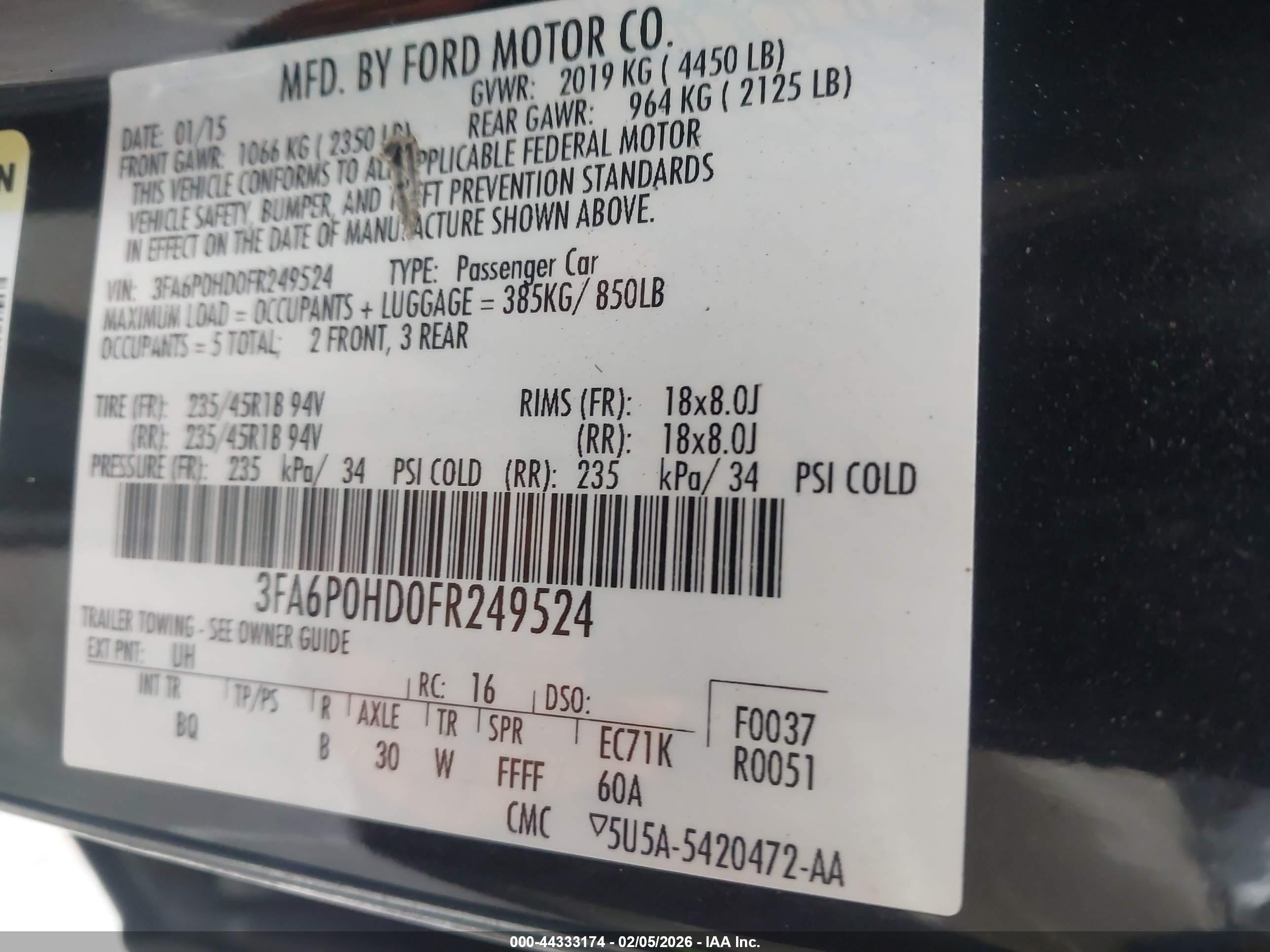 FORD FUSION image 9
