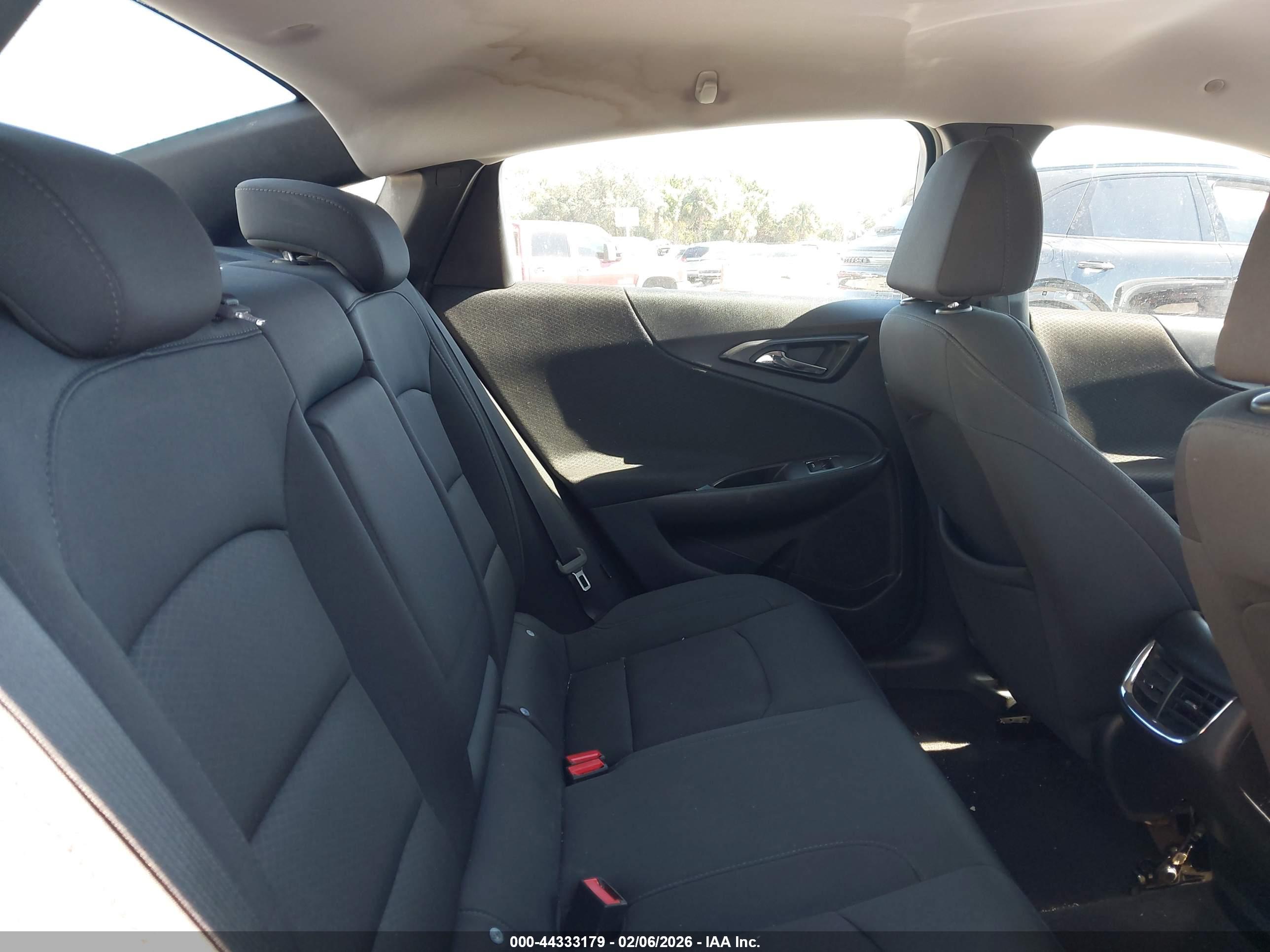 CHEVROLET MALIBU image 8
