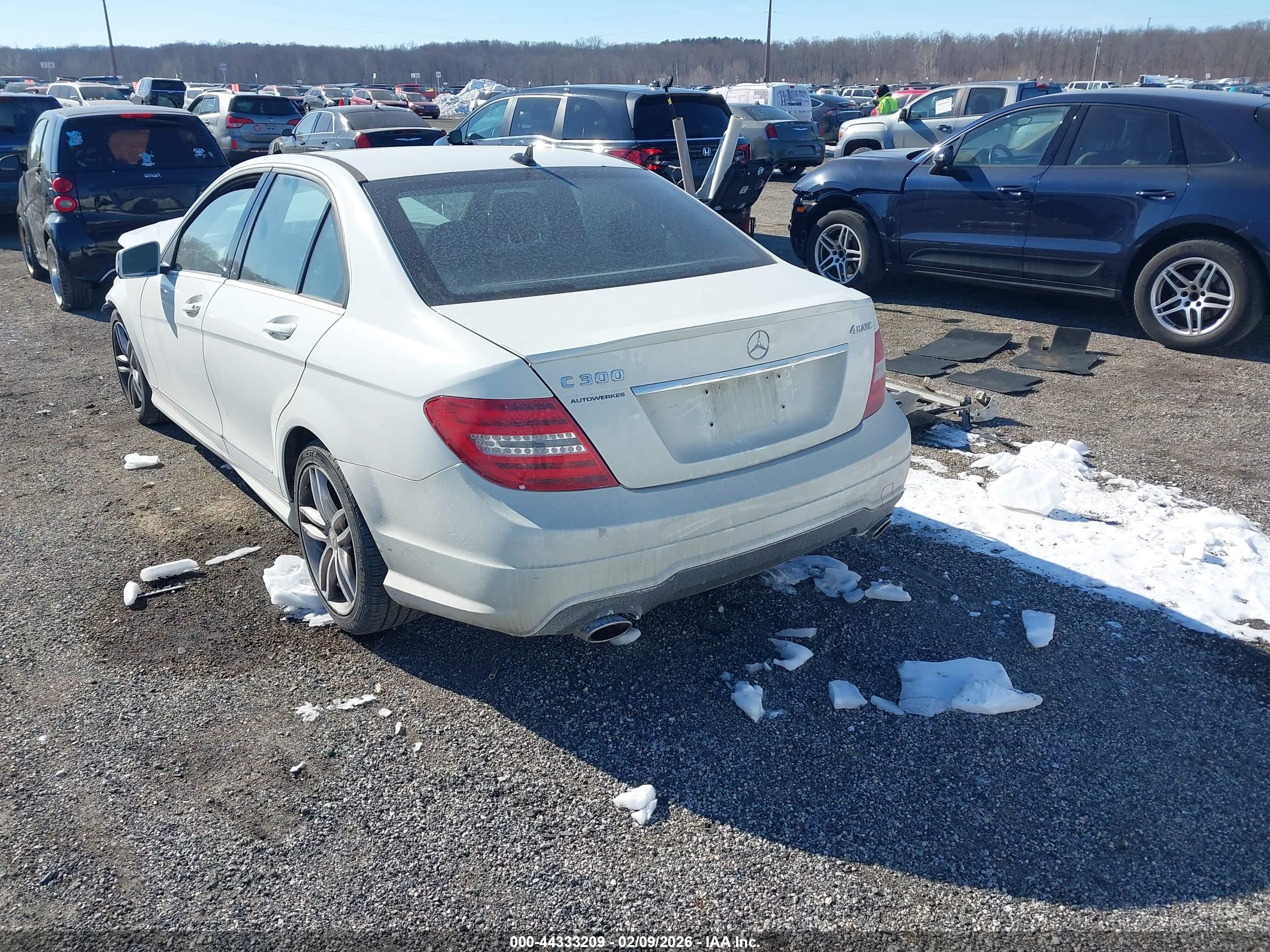 MERCEDES-BENZ C image 3
