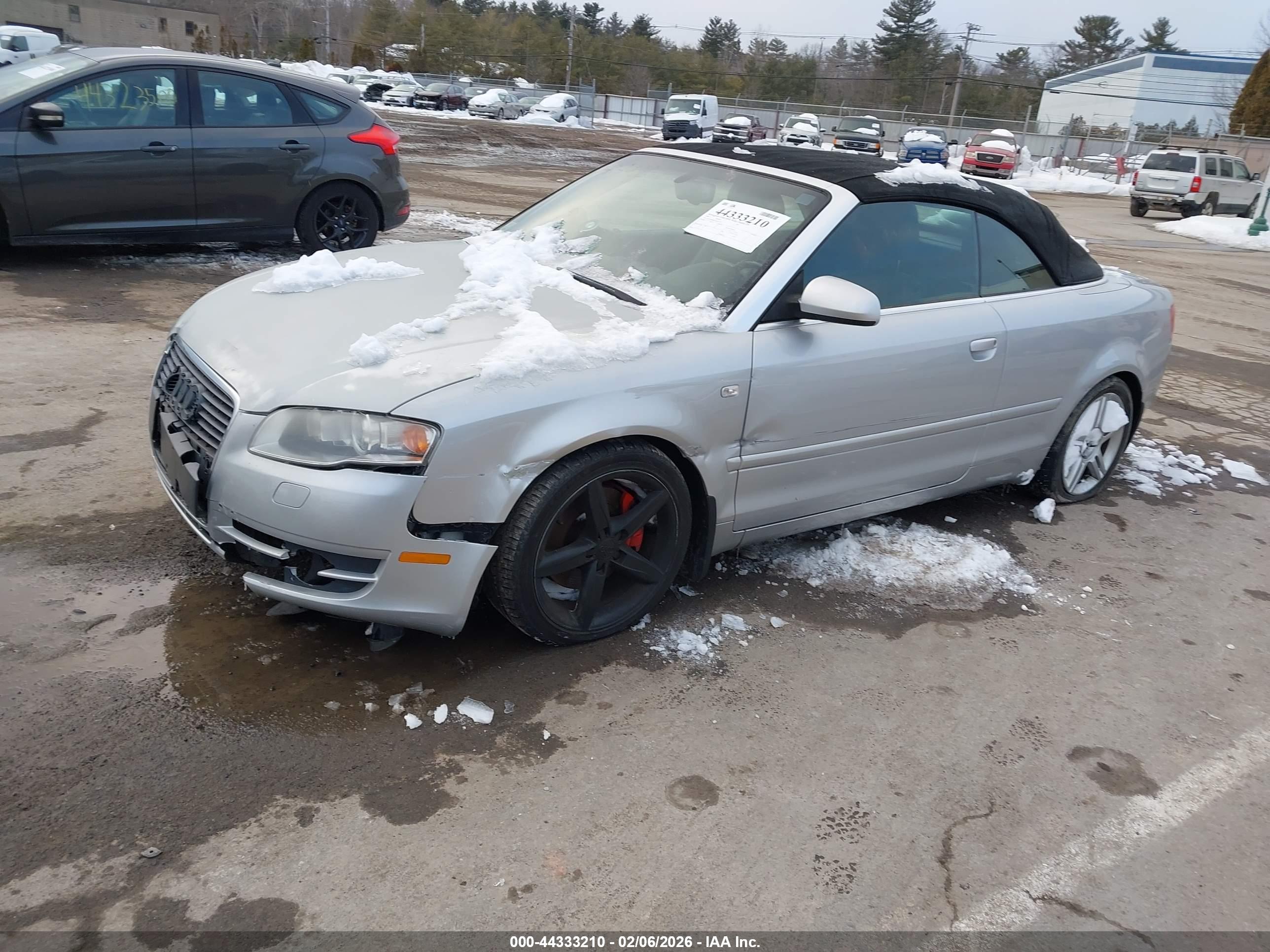 AUDI A4 image 2