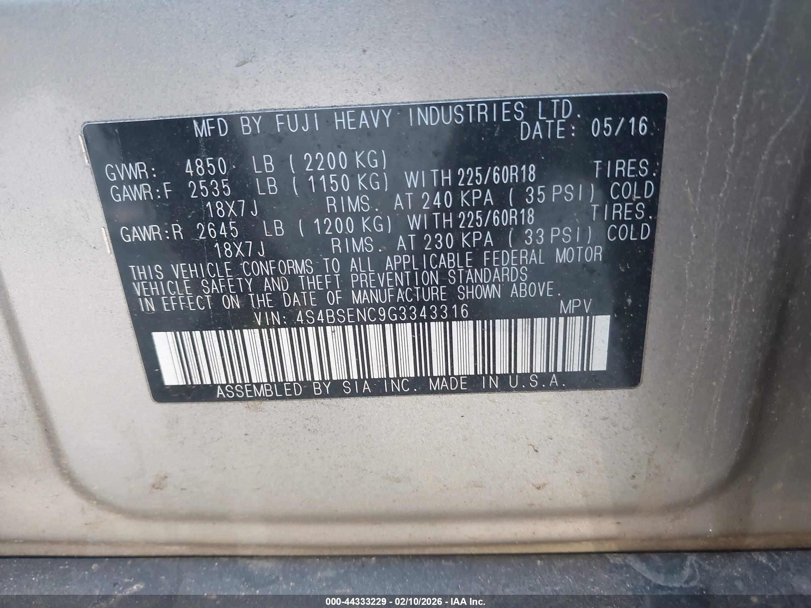SUBARU OUTBACK image 9