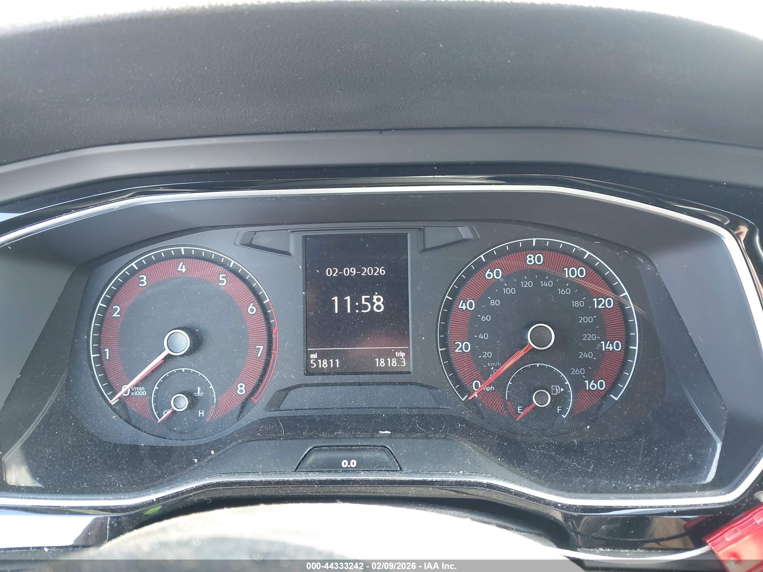 VOLKSWAGEN JETTA image 7