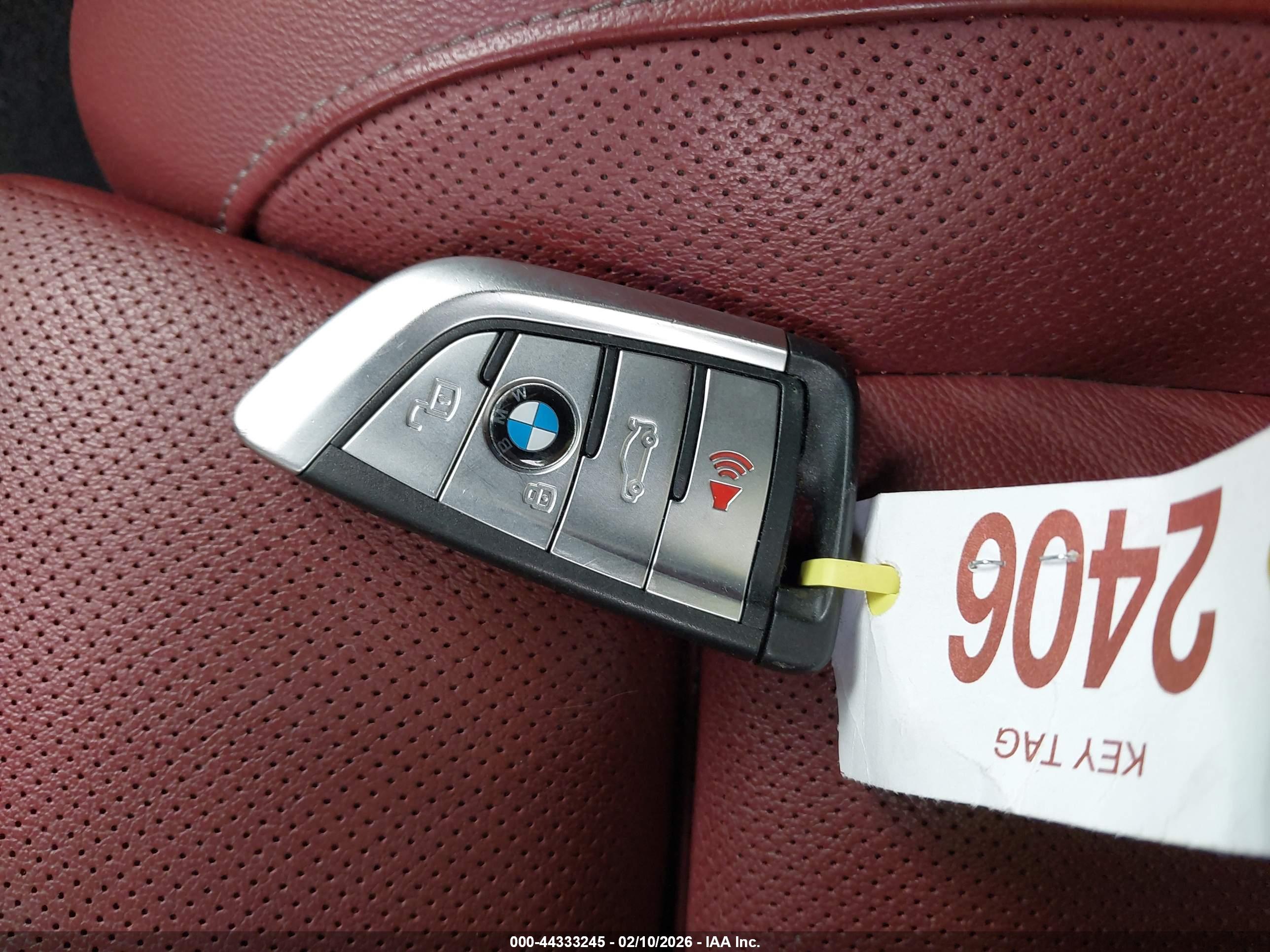 BMW X6 image 11