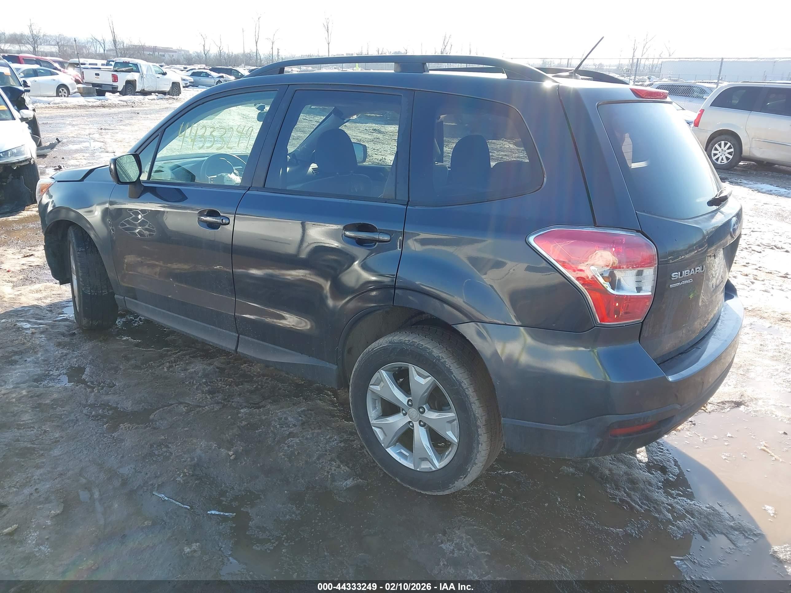 SUBARU FORESTER image 3