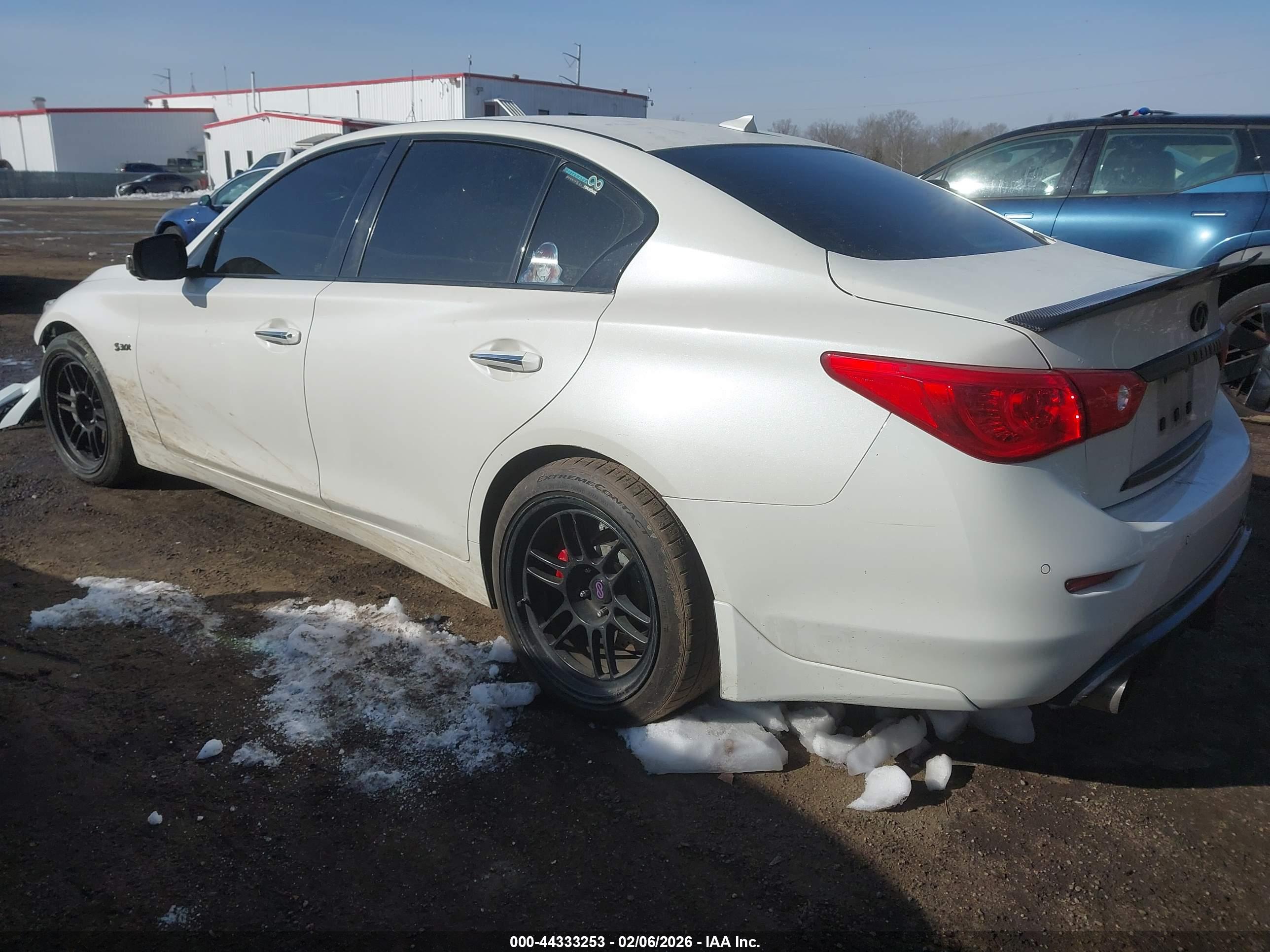 INFINITI Q50 image 3