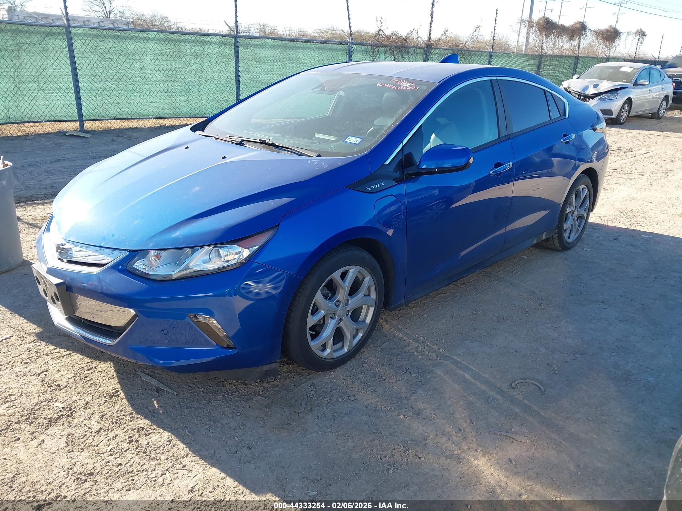 CHEVROLET VOLT image 2
