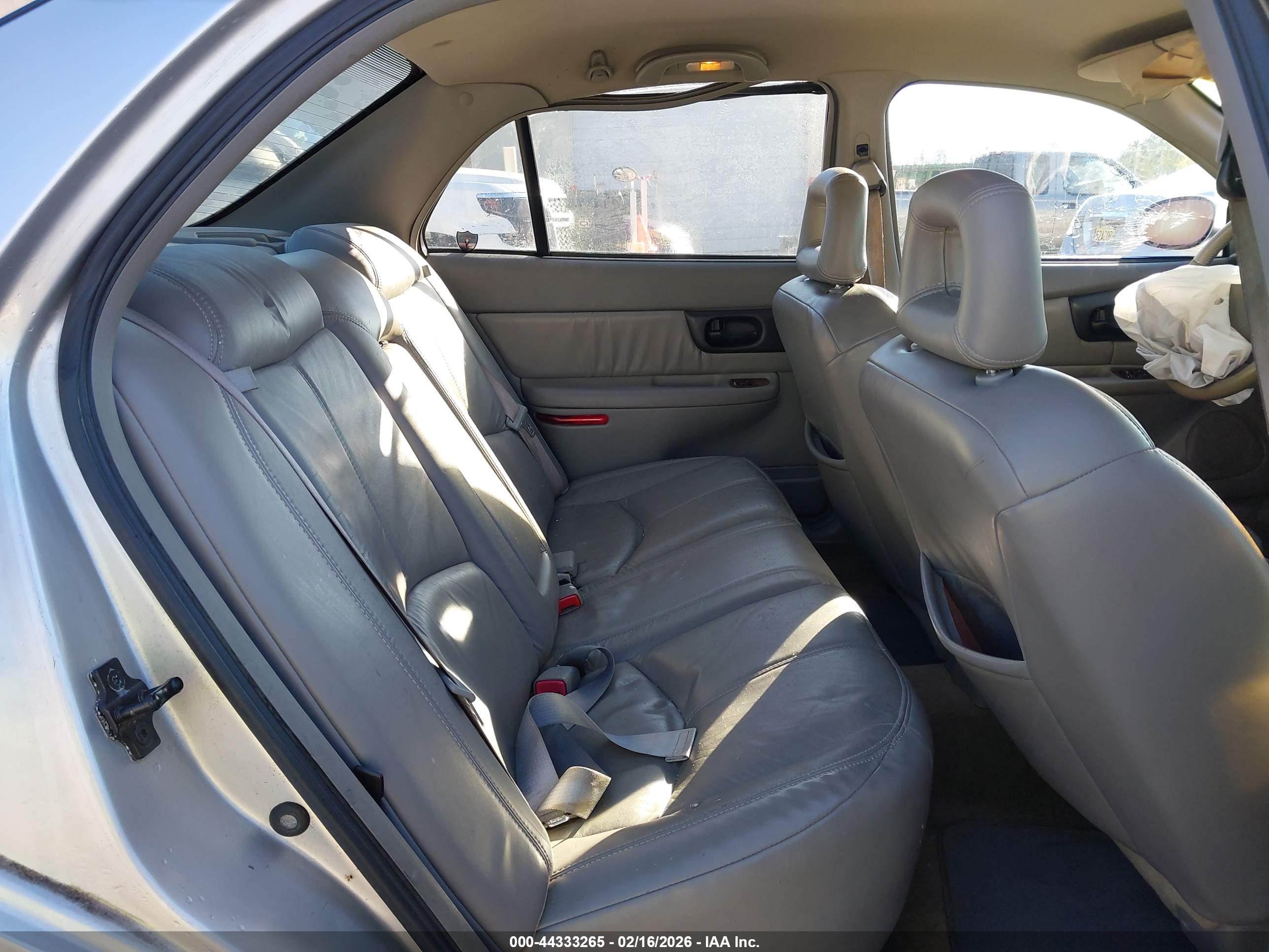 BUICK REGAL image 8