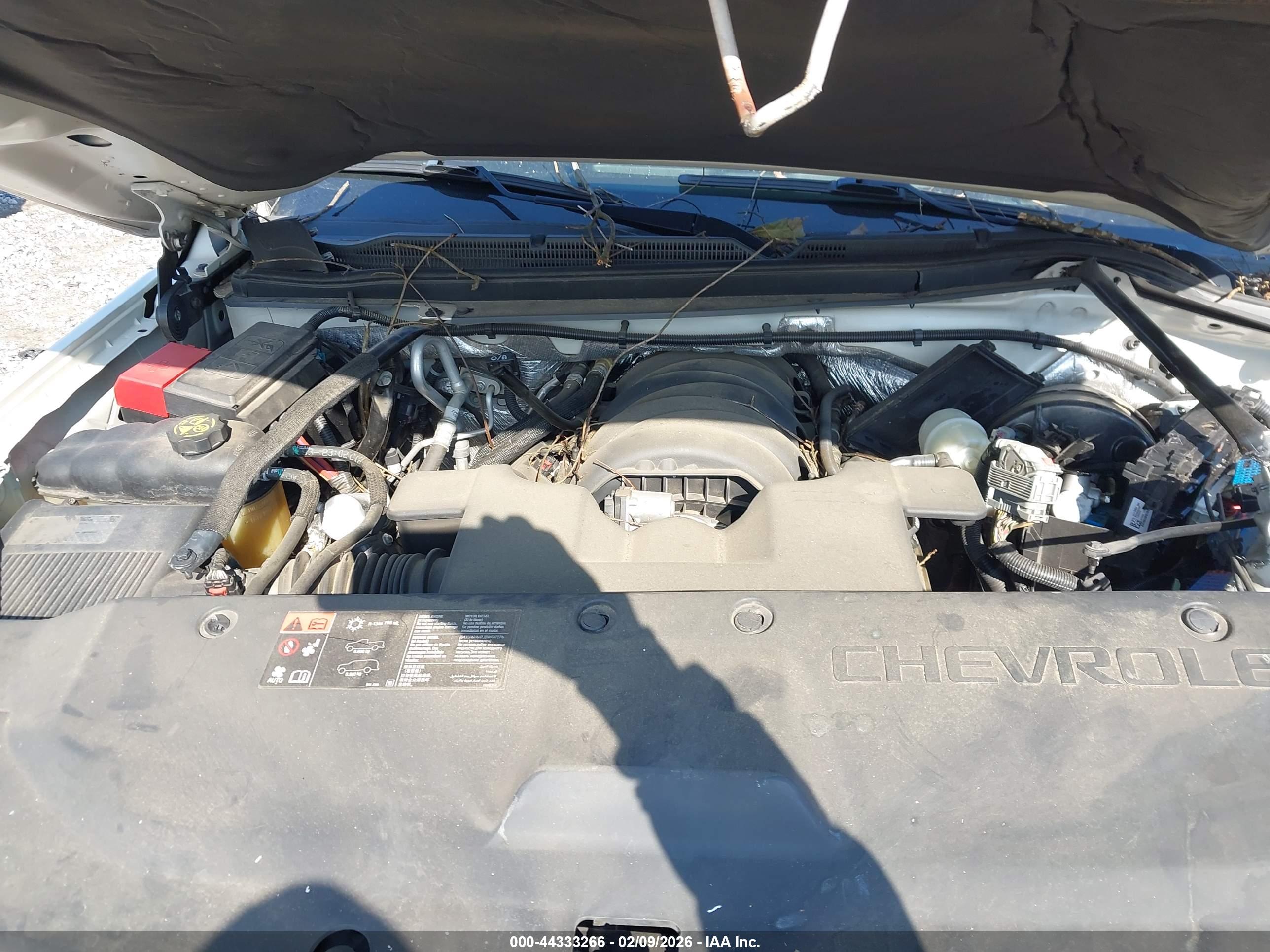 CHEVROLET TAHOE image 10