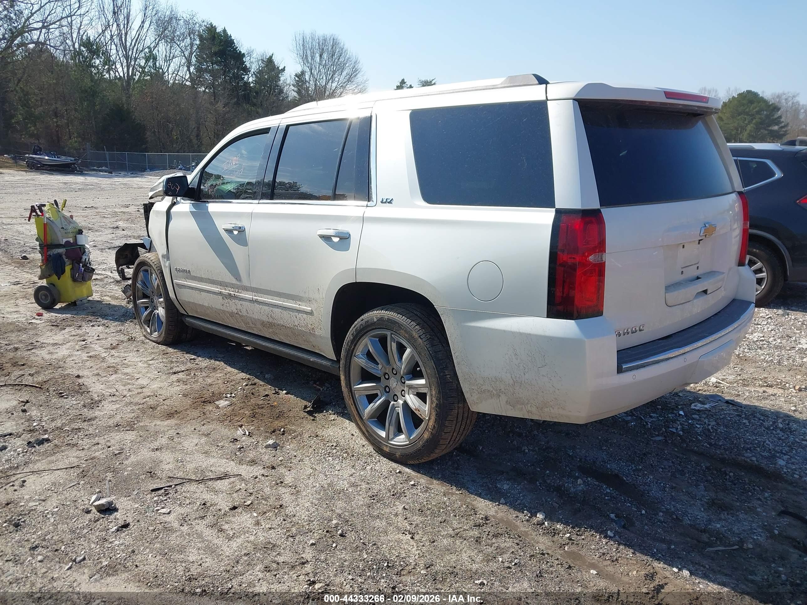 CHEVROLET TAHOE image 3