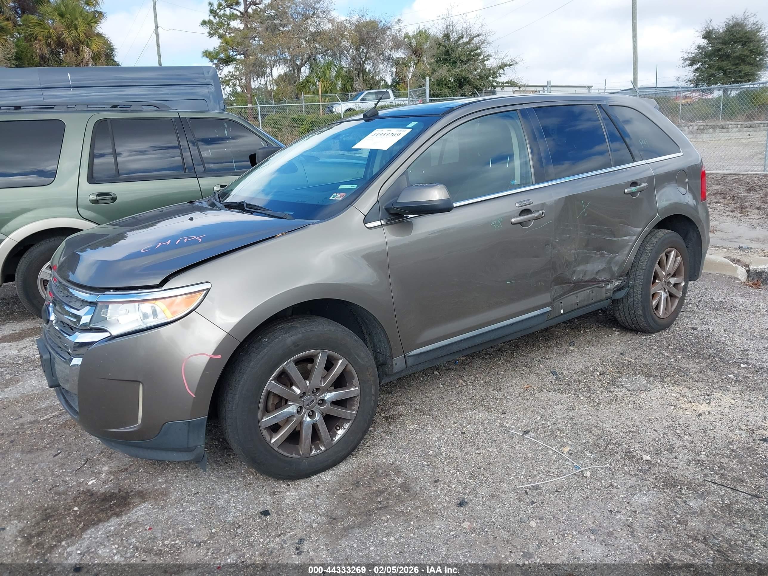 FORD EDGE image 2